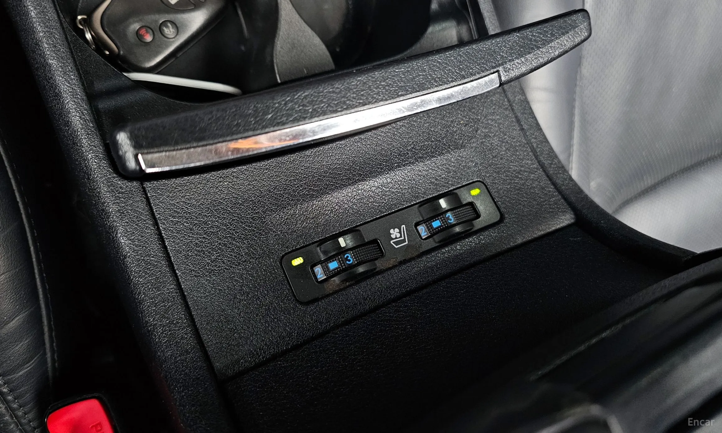 Lexus ES350 превью 17
