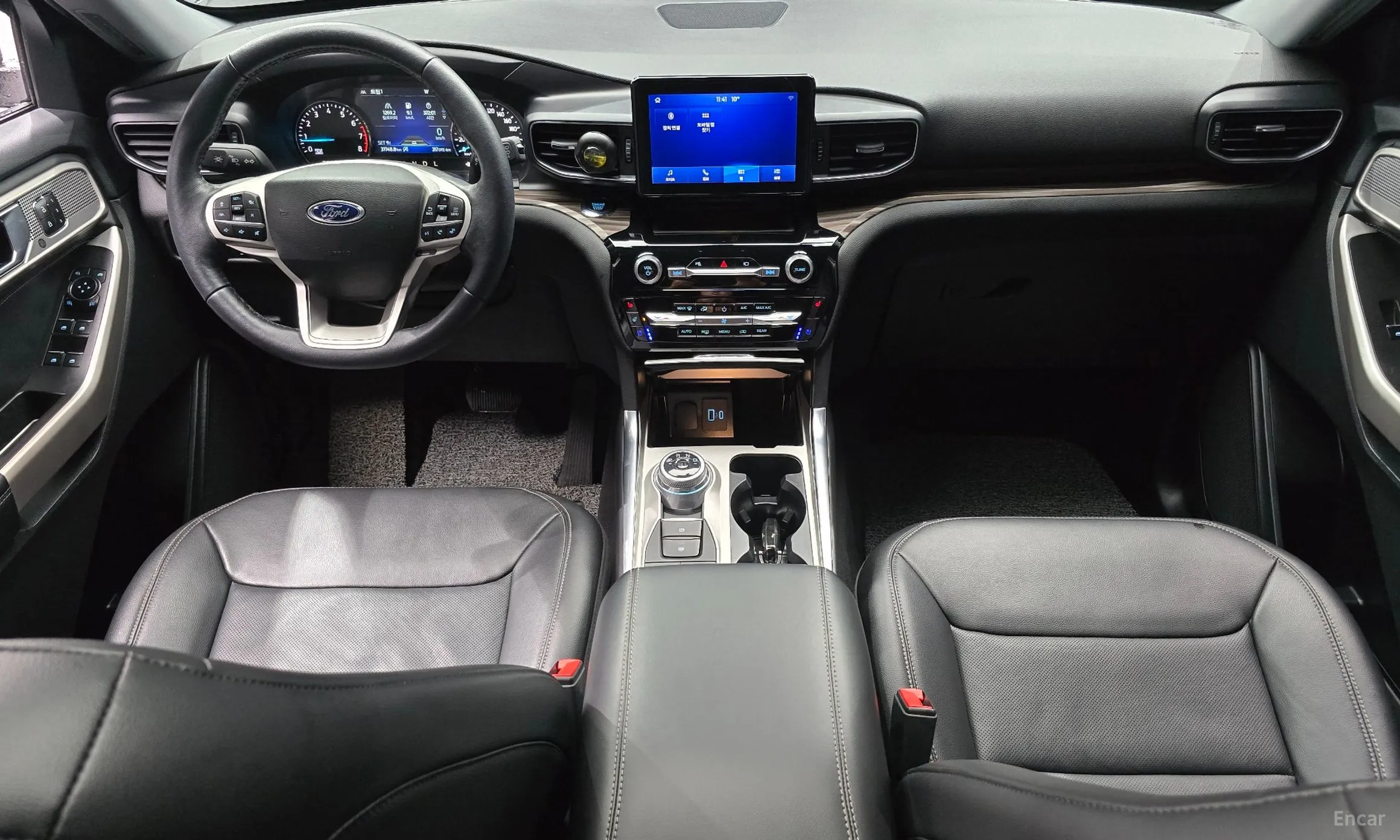 Ford Explorer 6th Generation превью 7