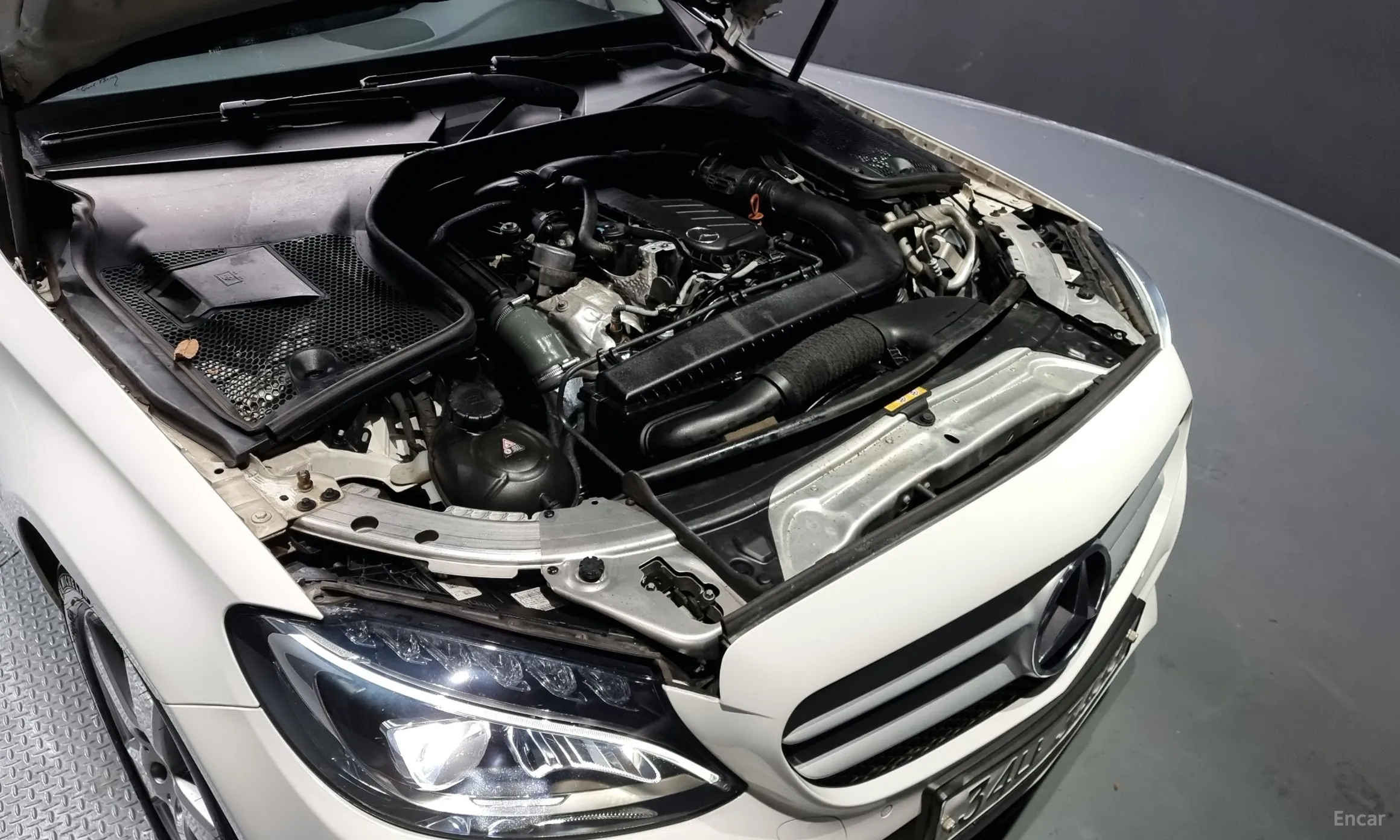 Mercedes Benz C-Class W205 превью 6