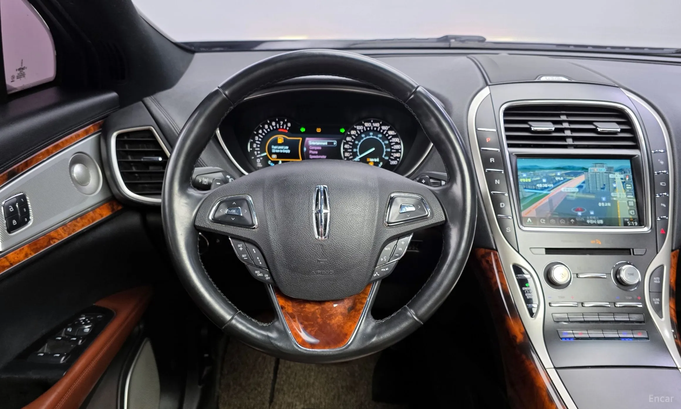 Lincoln MKX 2nd Generation превью 13