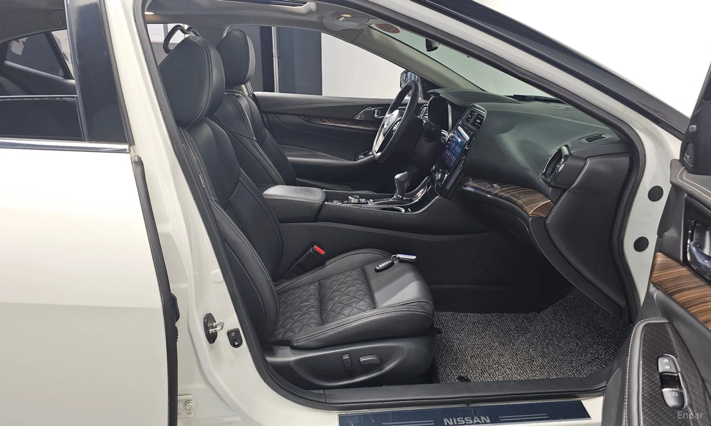 Nissan Maxima (A36) превью 11