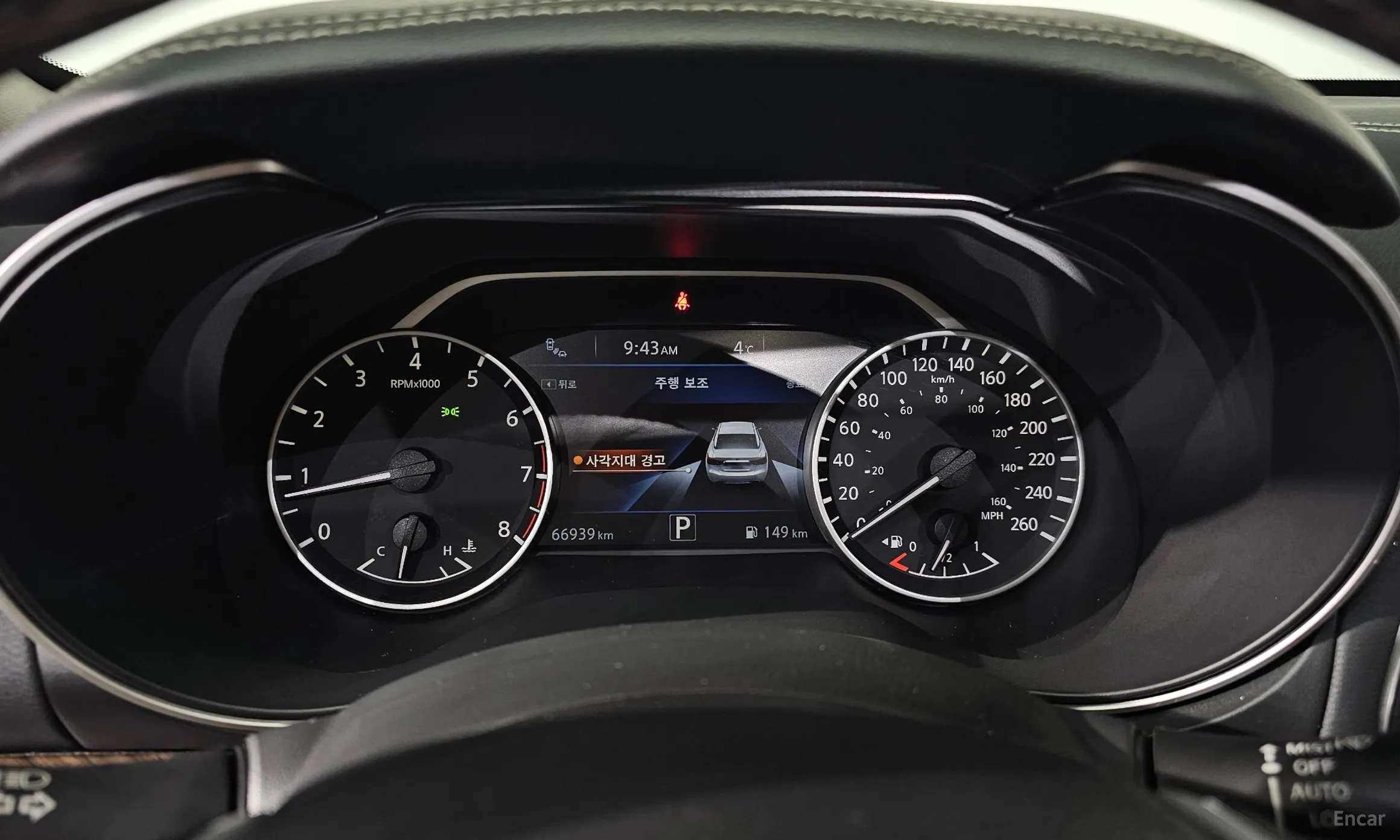 Nissan Maxima (A36) превью 8