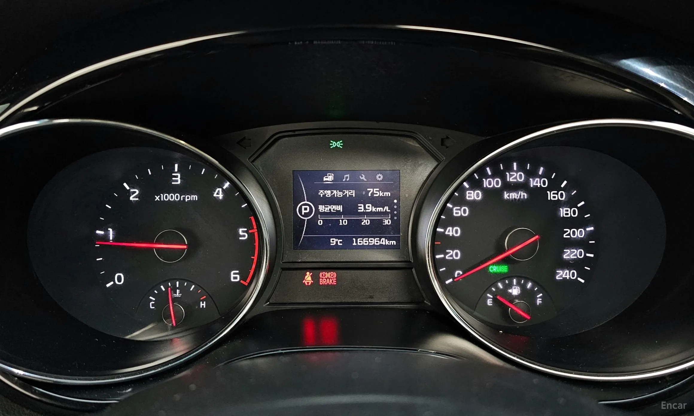 Kia Carnival превью 8