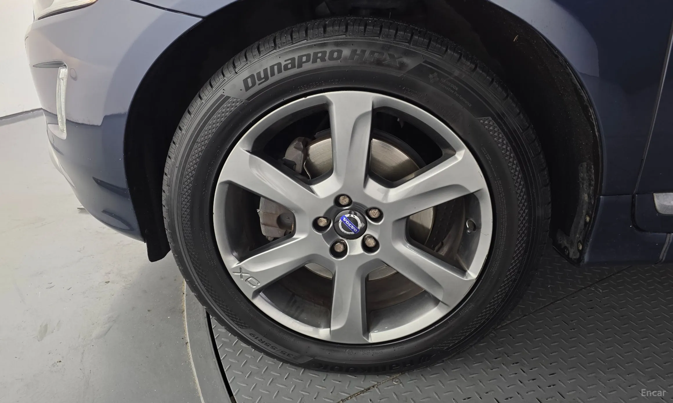 Volvo XC60 превью 5