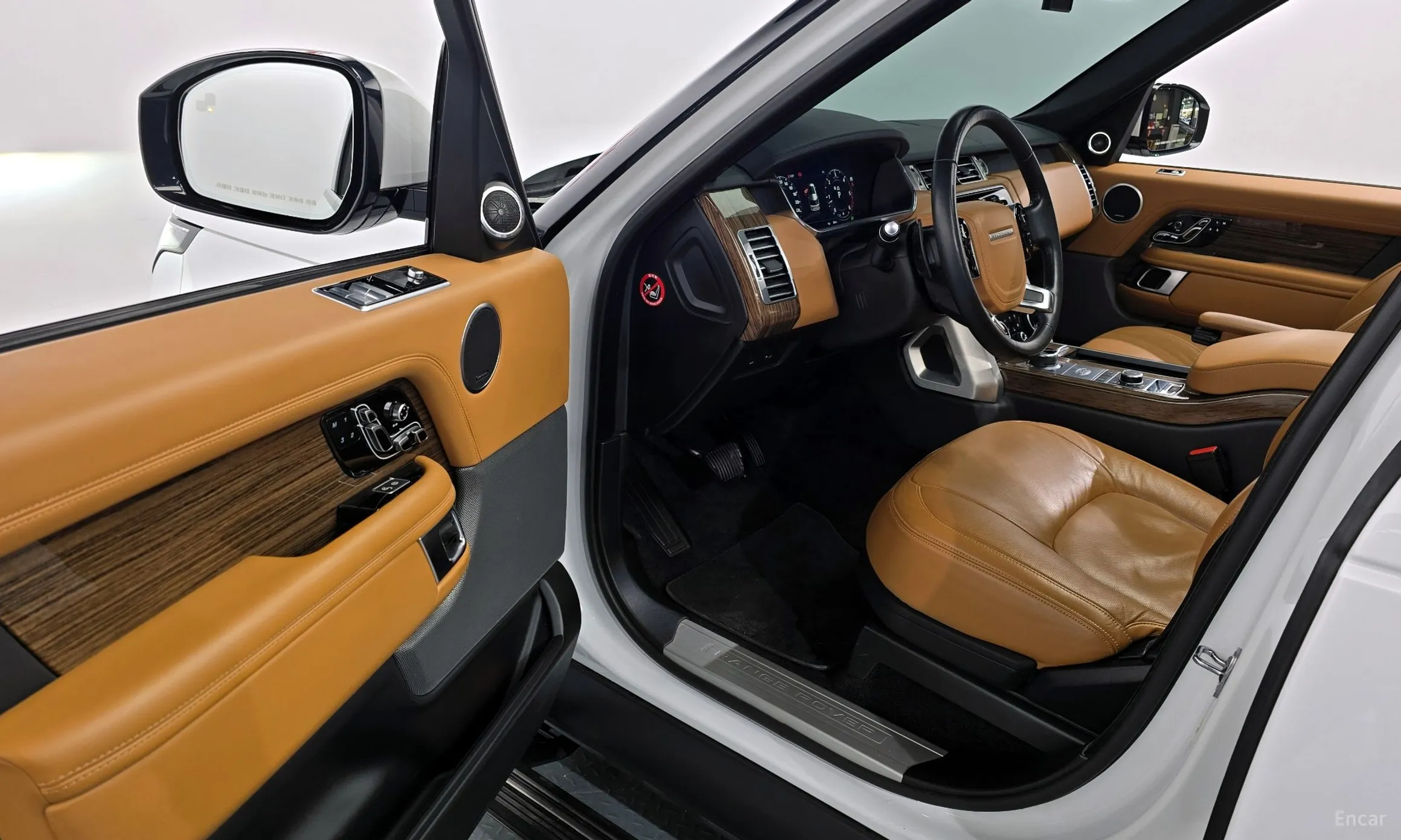 Land Rover Range Rover 4th Generation превью 10