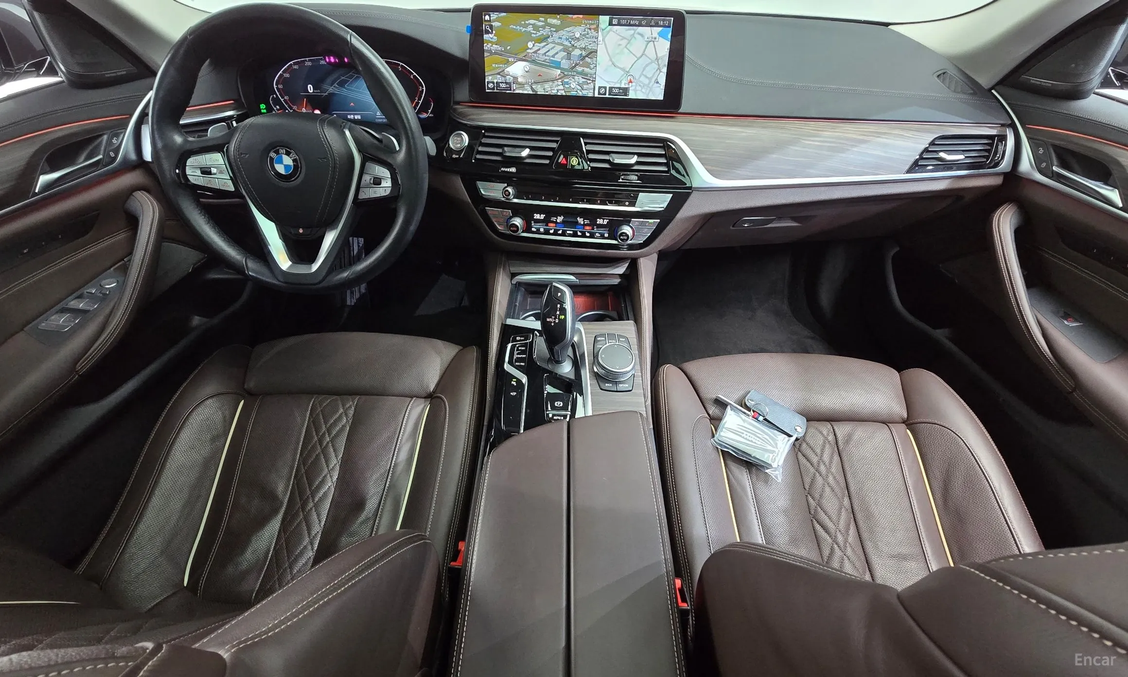 BMW 5 Series (G30) превью 7