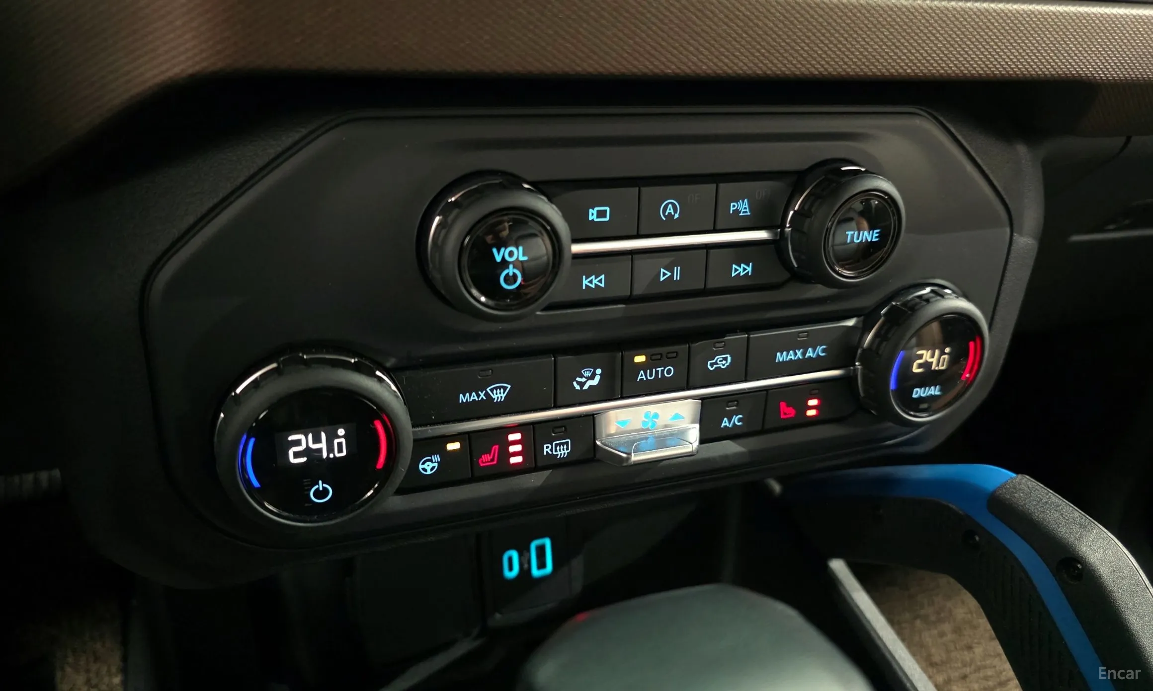 Ford Bronco 6th Generation превью 17