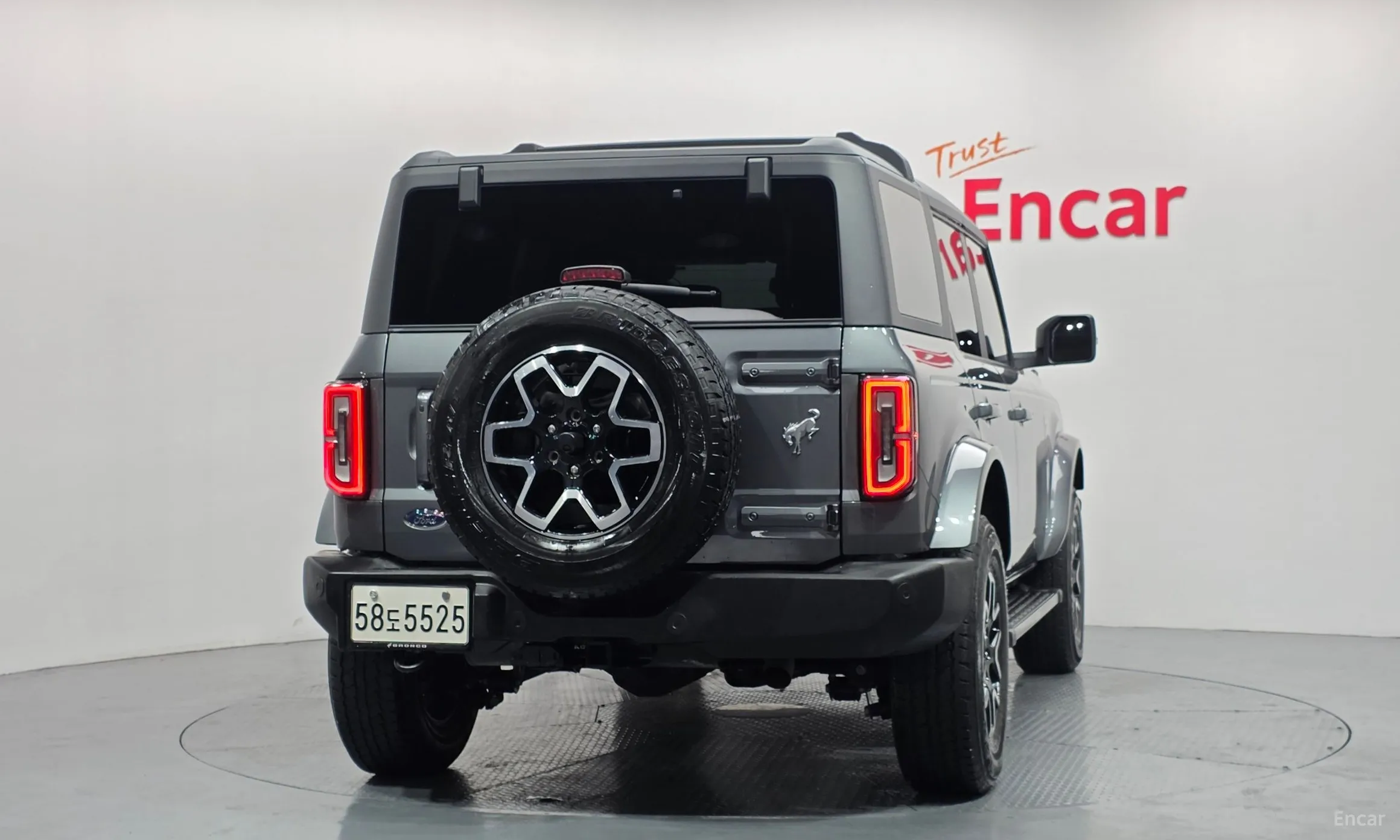 Ford Bronco 6th Generation превью 4