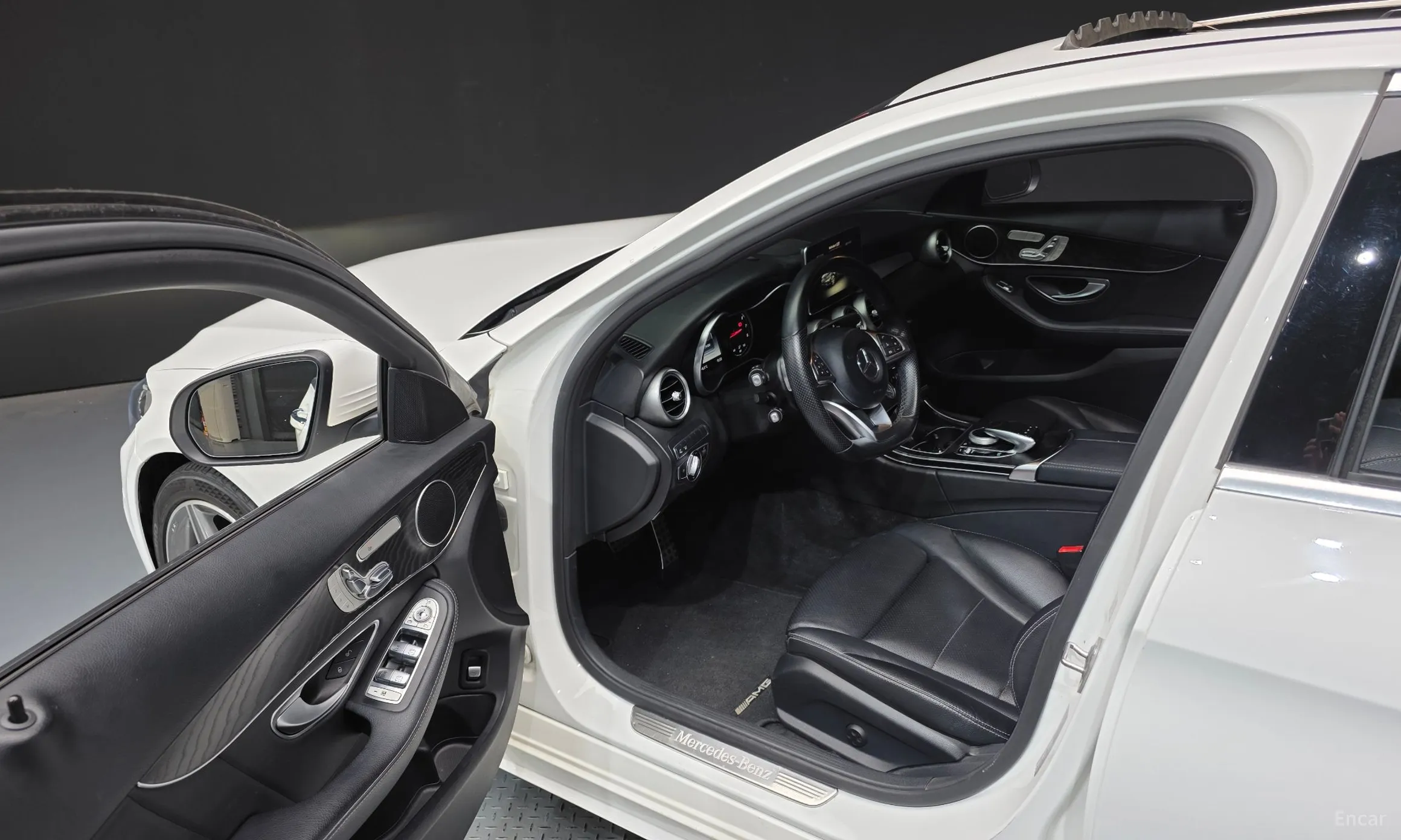 Mercedes Benz C-Class W205 превью 10