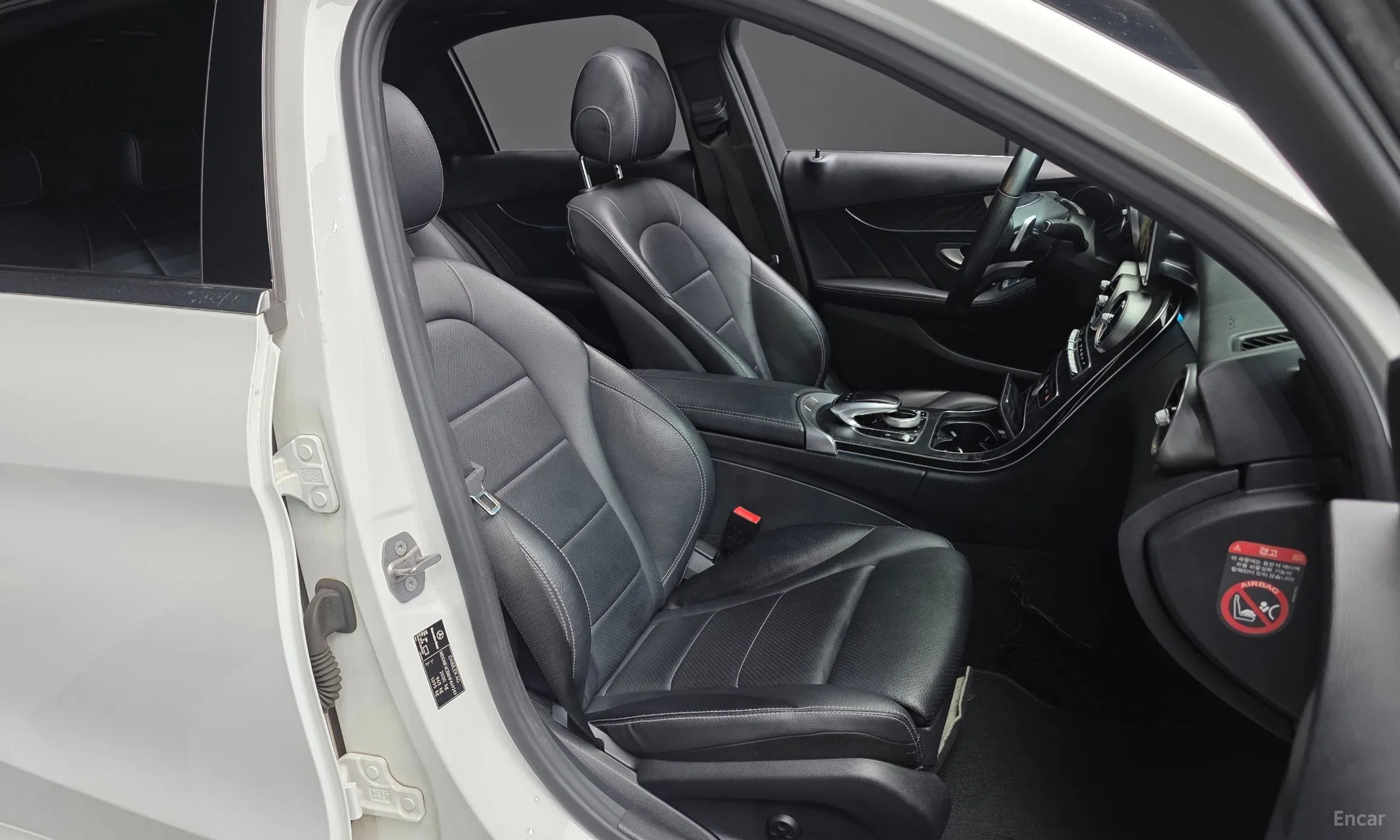 Mercedes Benz C-Class W205 превью 12