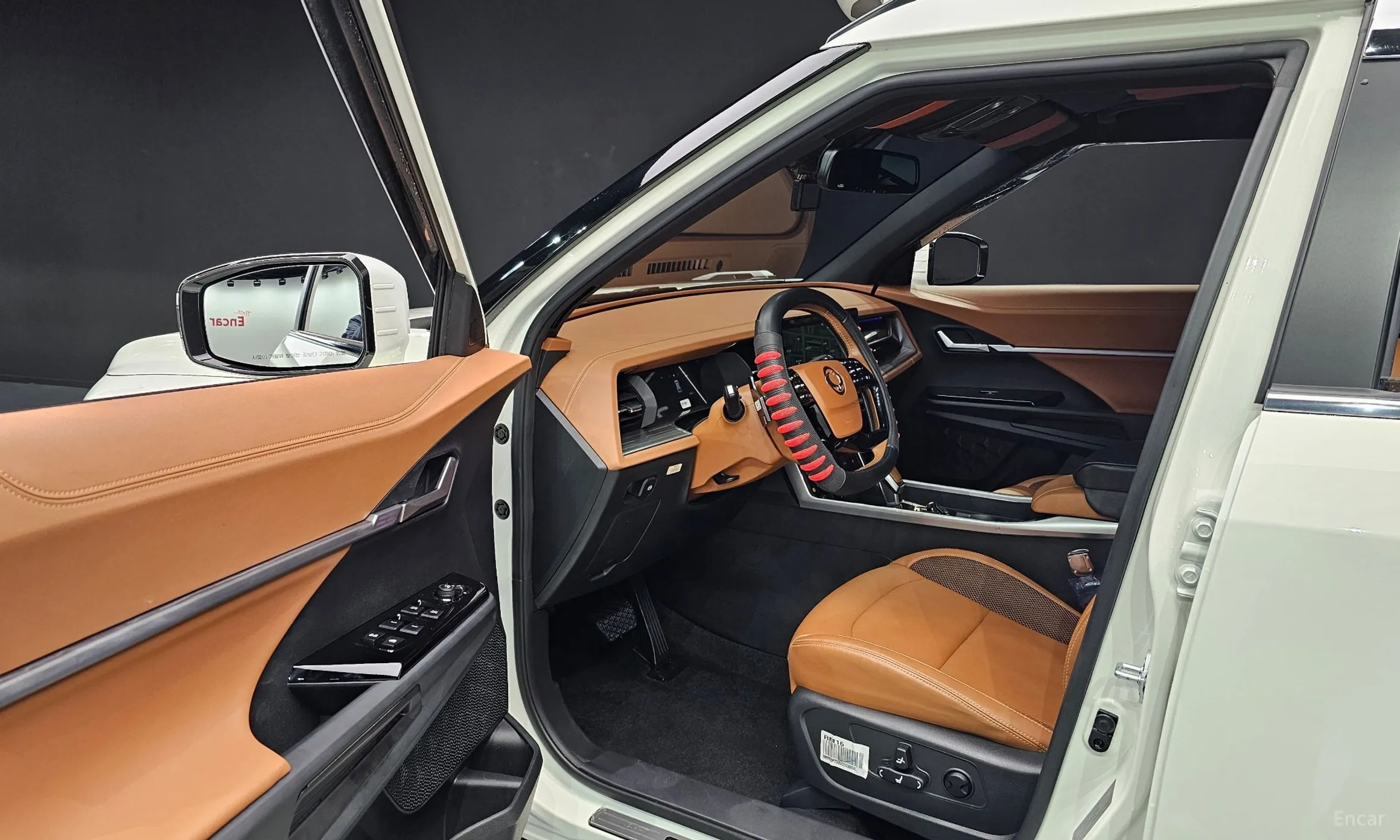 KG Mobility (SsangYong) Torres превью 11
