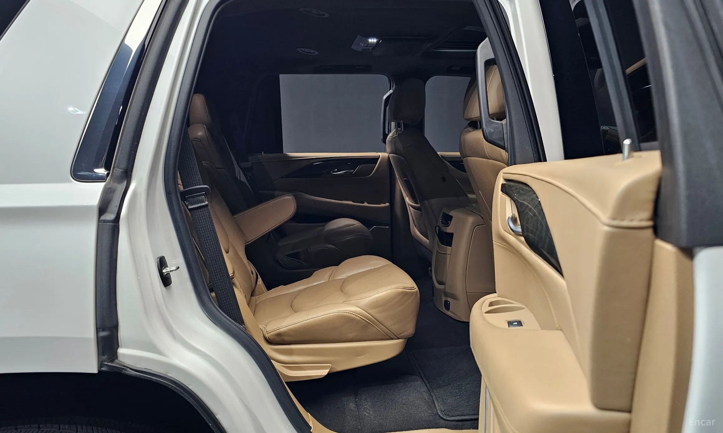 Cadillac Escalade превью 12