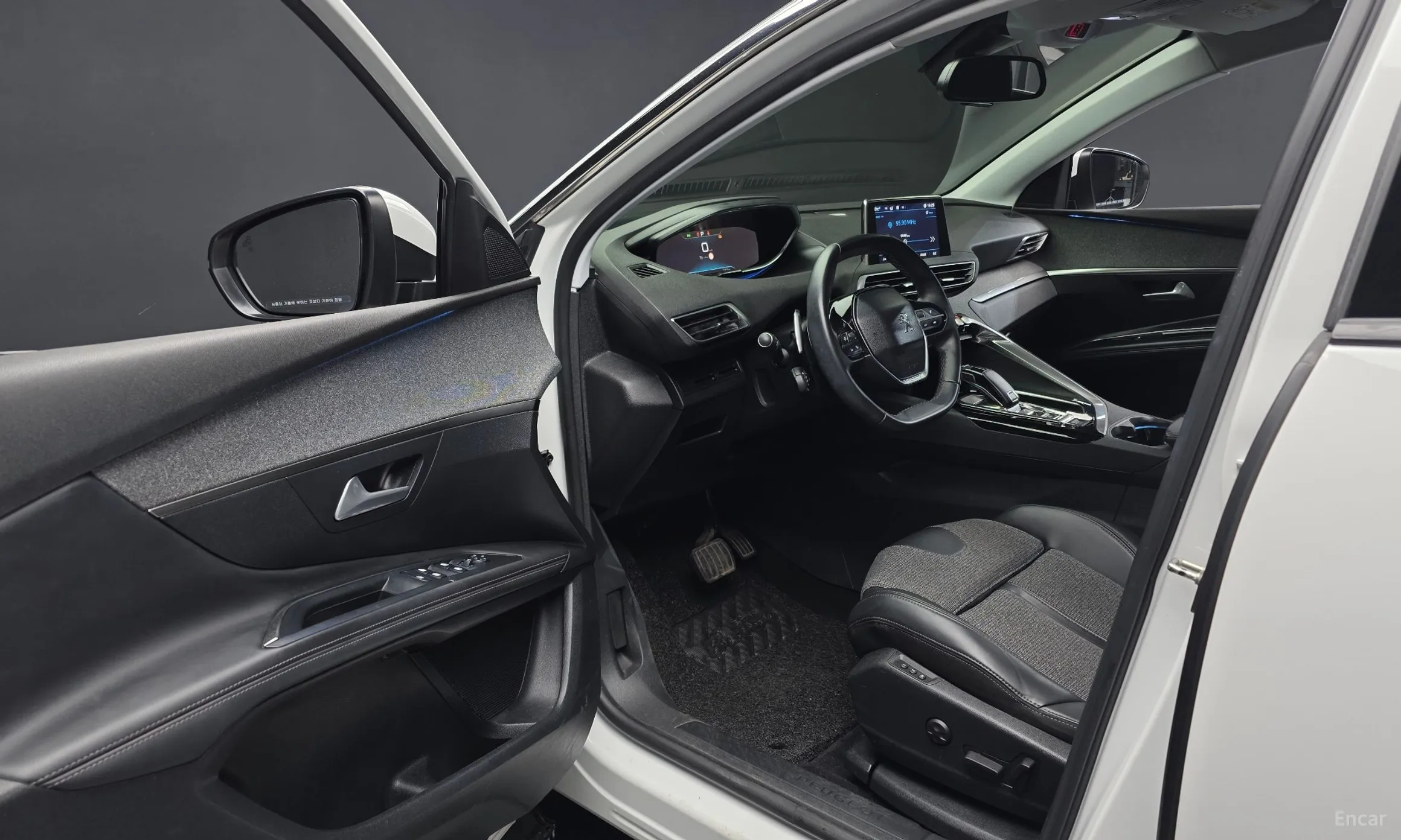 Peugeot 3008 2nd generation превью 10