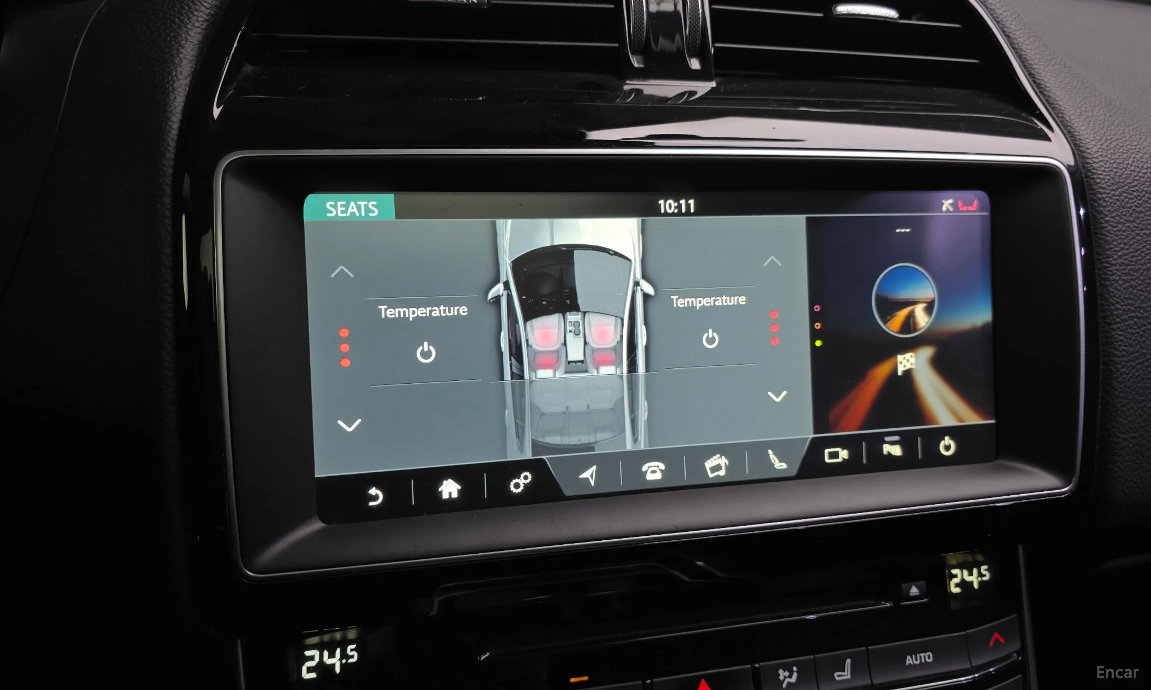 Jaguar XE превью 17