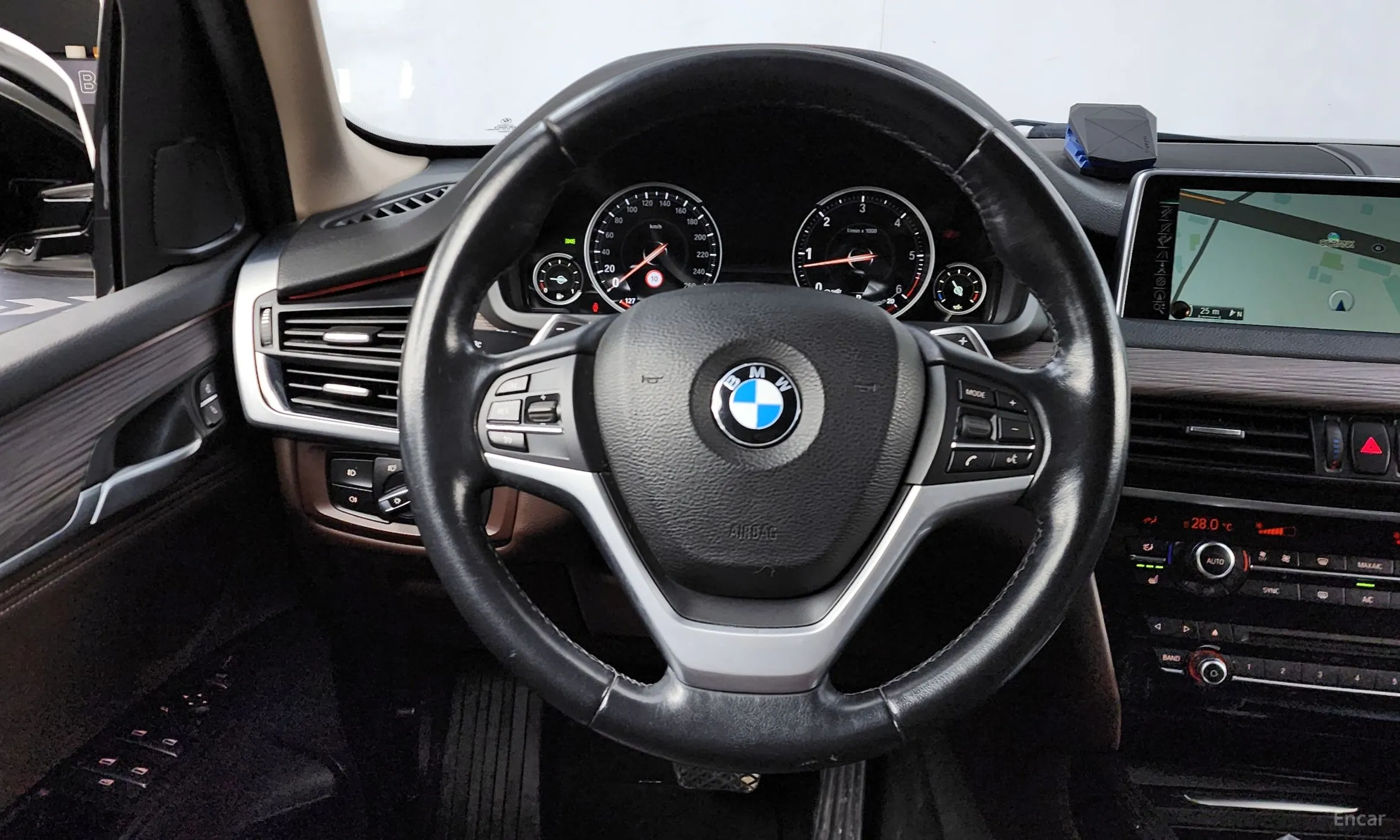 BMW X5 (F15) превью 13