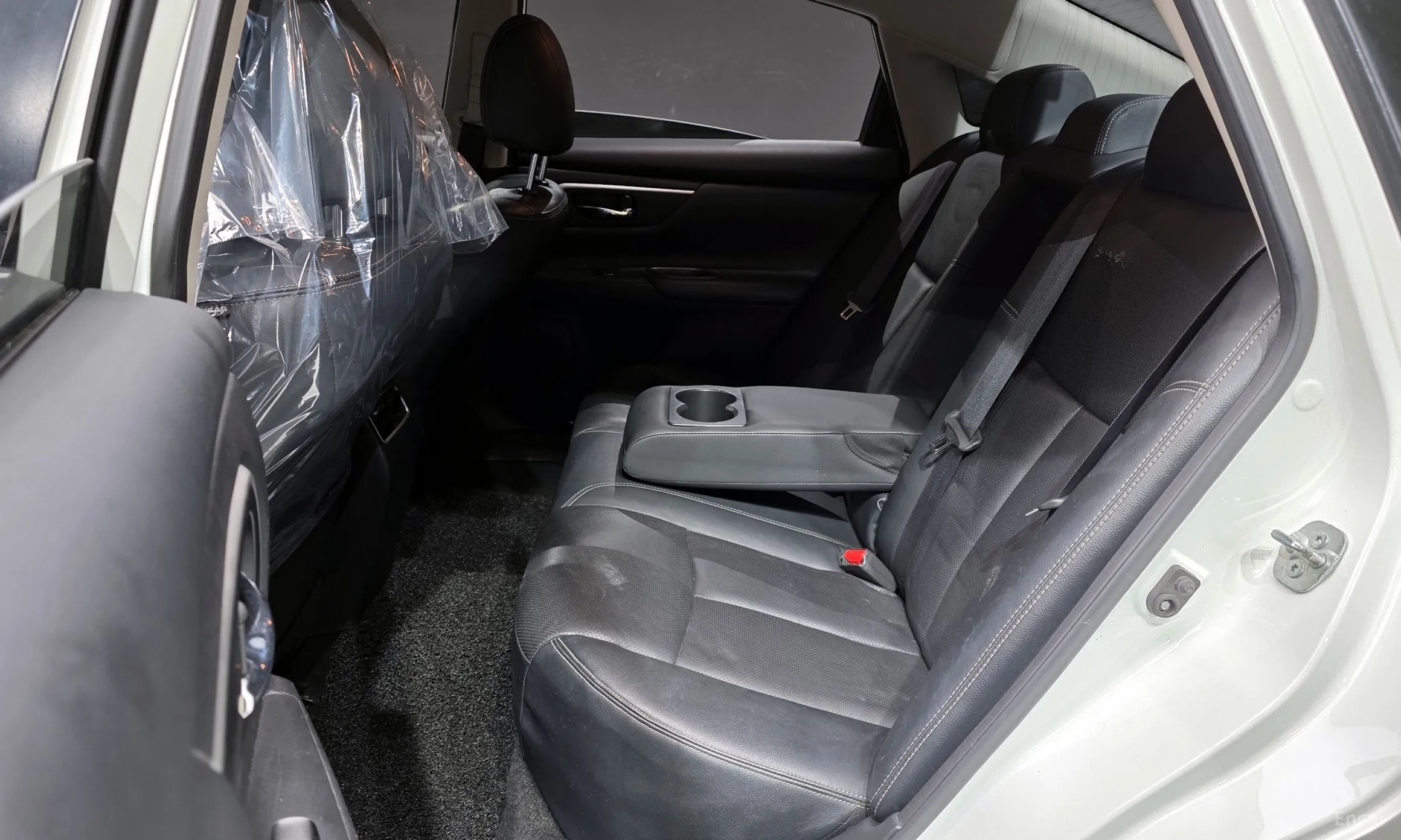Nissan Altima превью 12