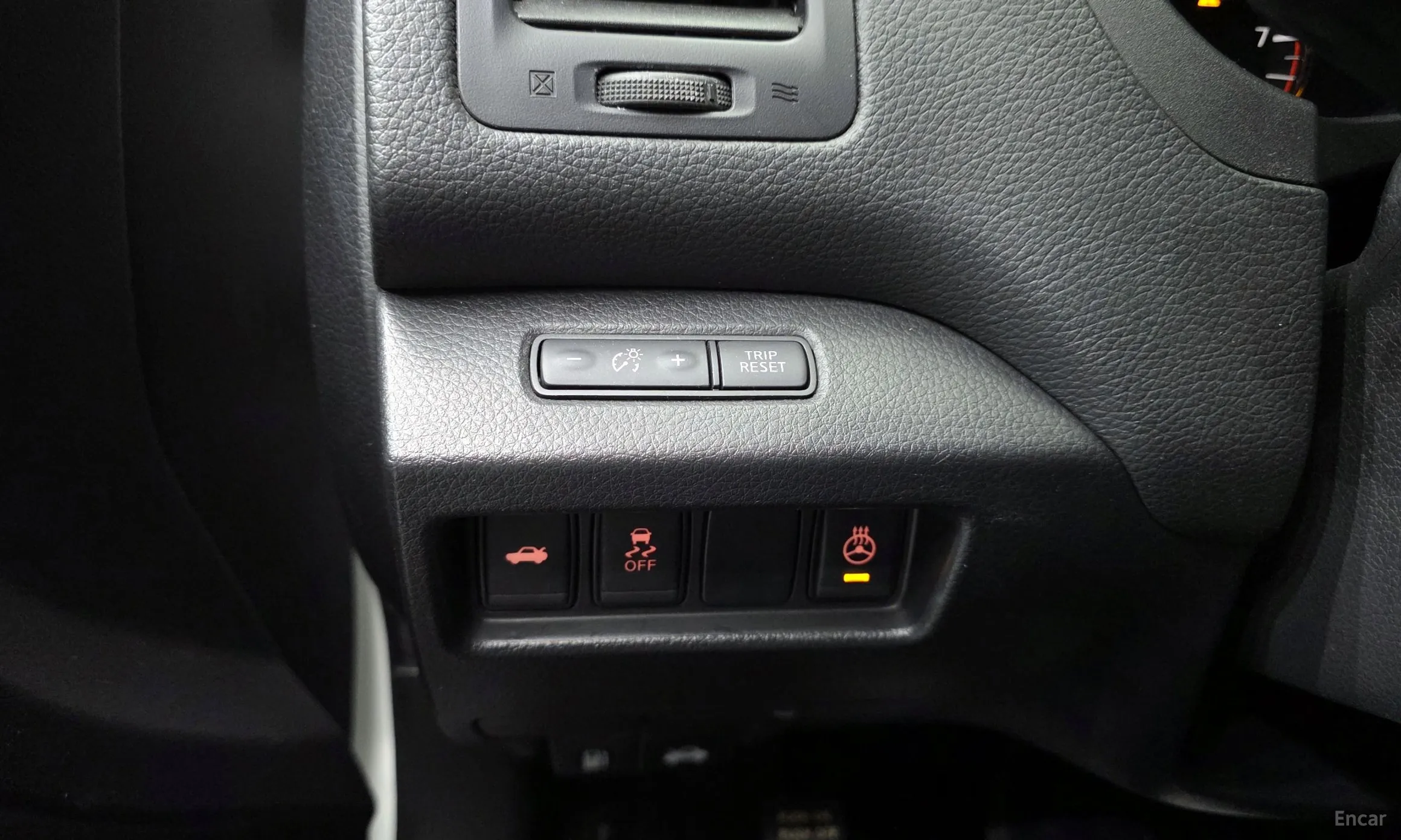 Nissan Altima превью 17