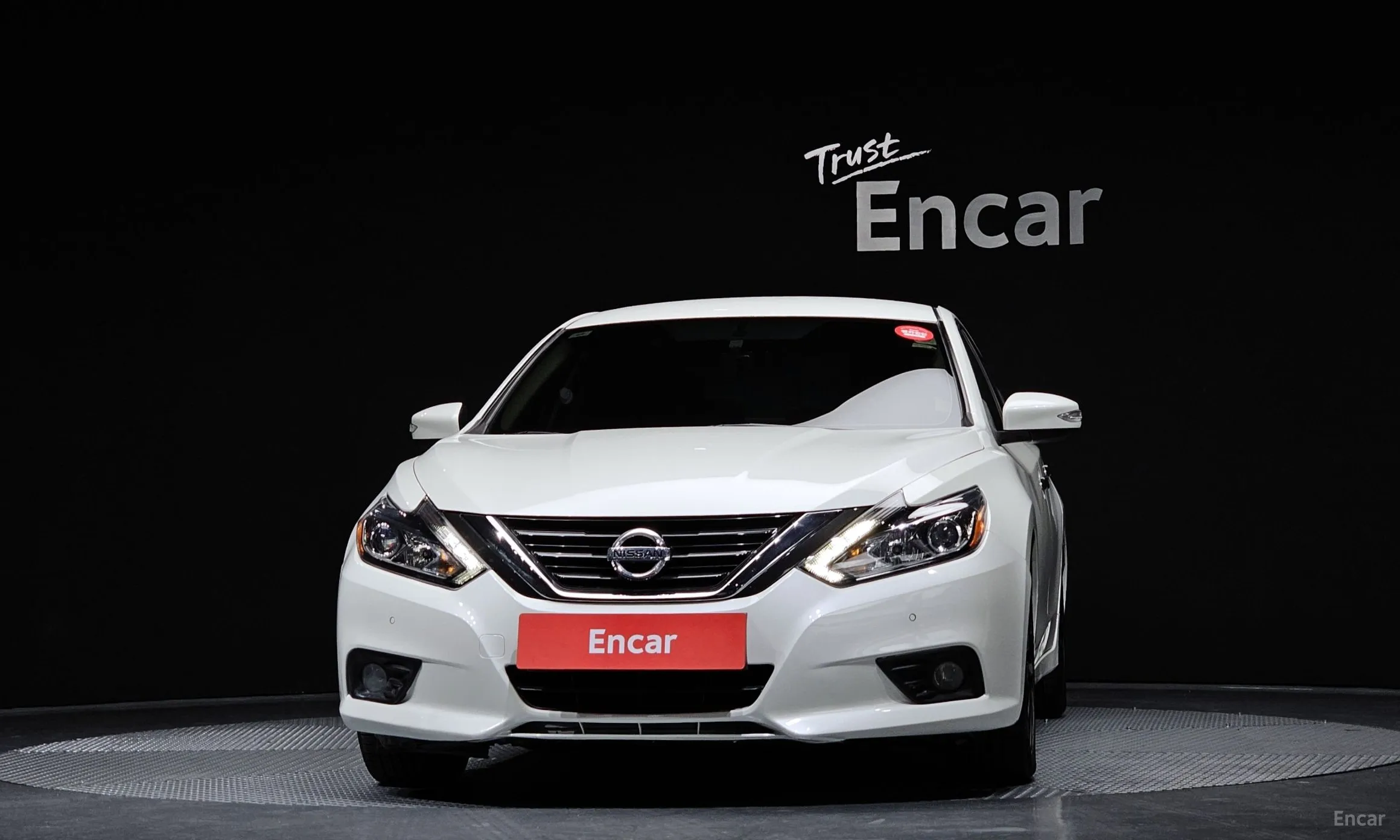 Nissan Altima превью 3