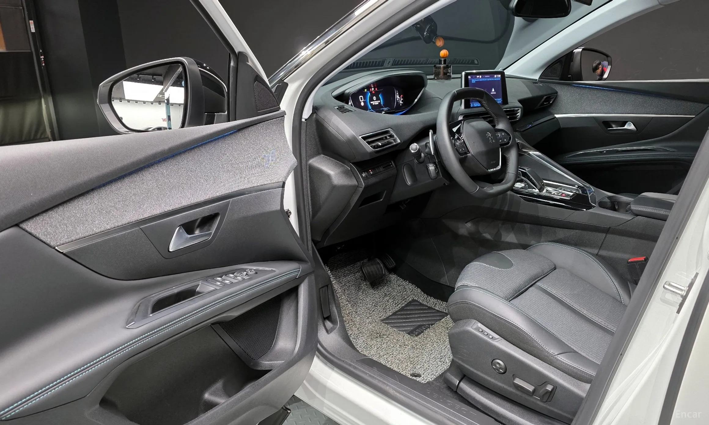 Peugeot 3008 2nd generation превью 11