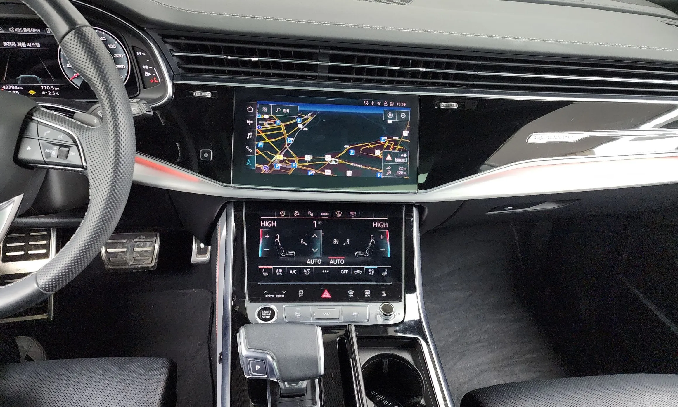 Audi Q8 (4M) превью 14