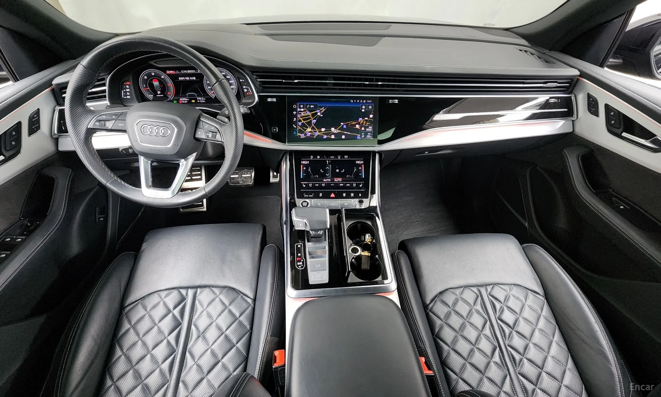 Audi Q8 (4M) превью 7