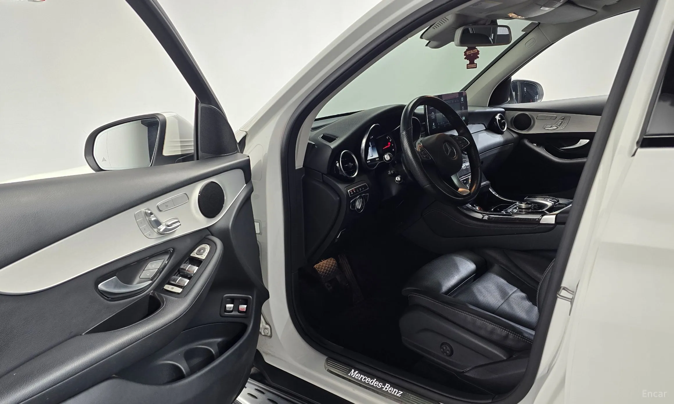 Mercedes Benz GLC-Class X253 превью 10