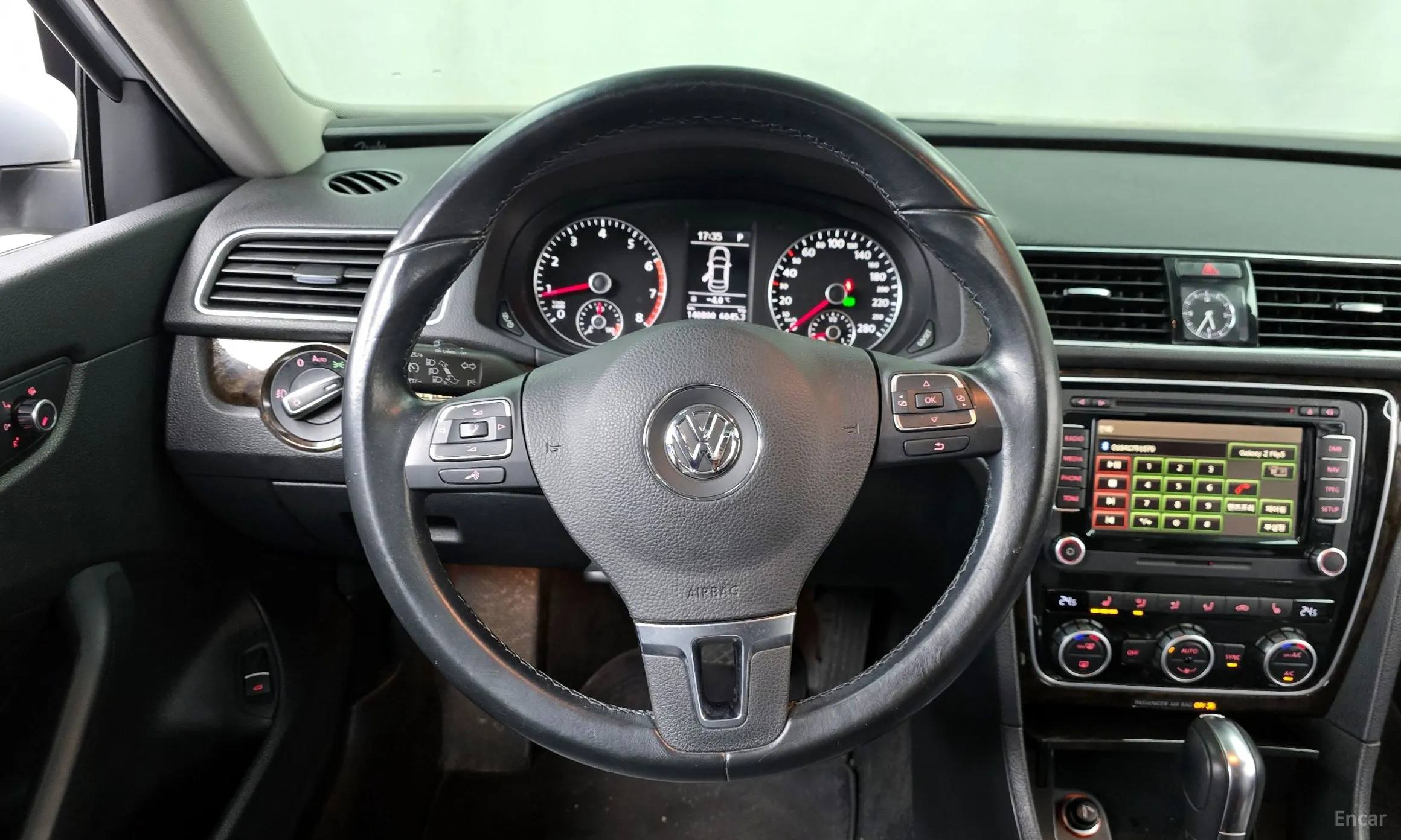 Volkswagen The New Passat превью 13