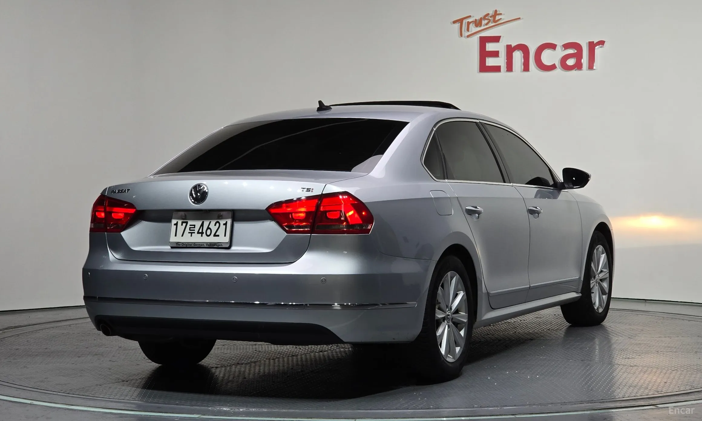 Volkswagen The New Passat превью 2