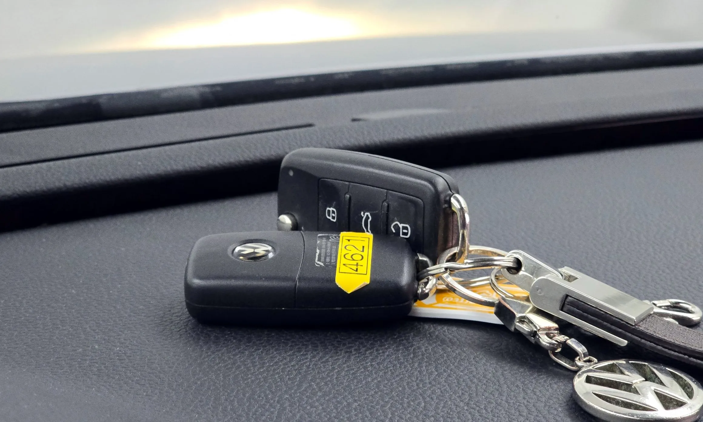 Volkswagen The New Passat превью 19