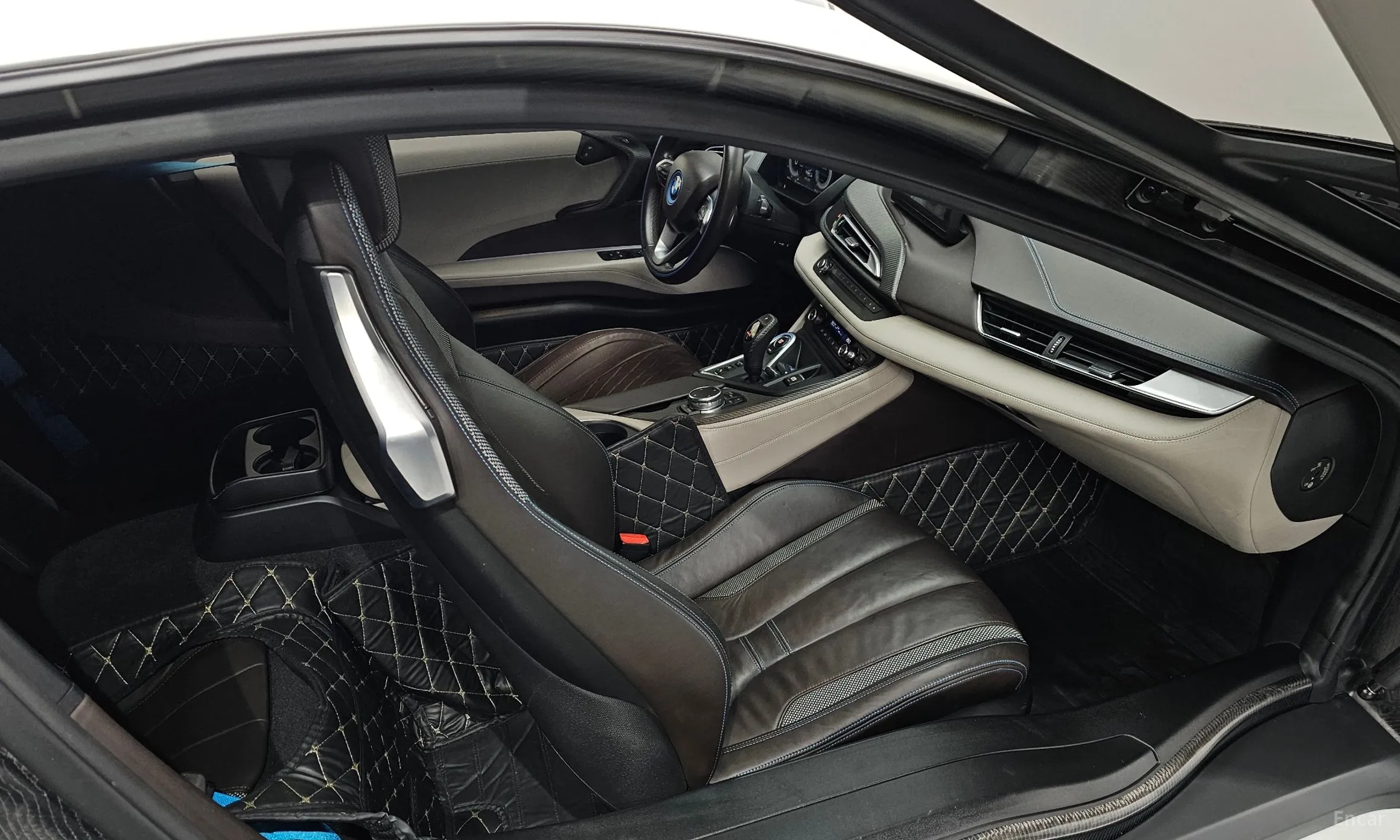 BMW i8 превью 11