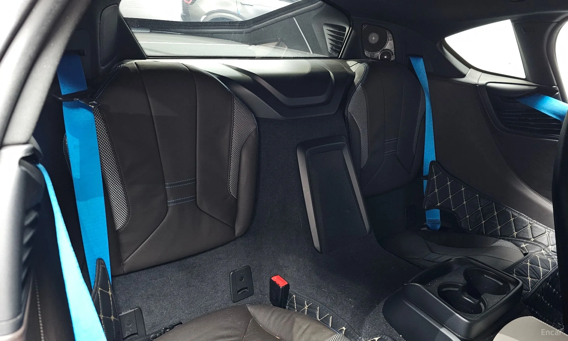 BMW i8 превью 12