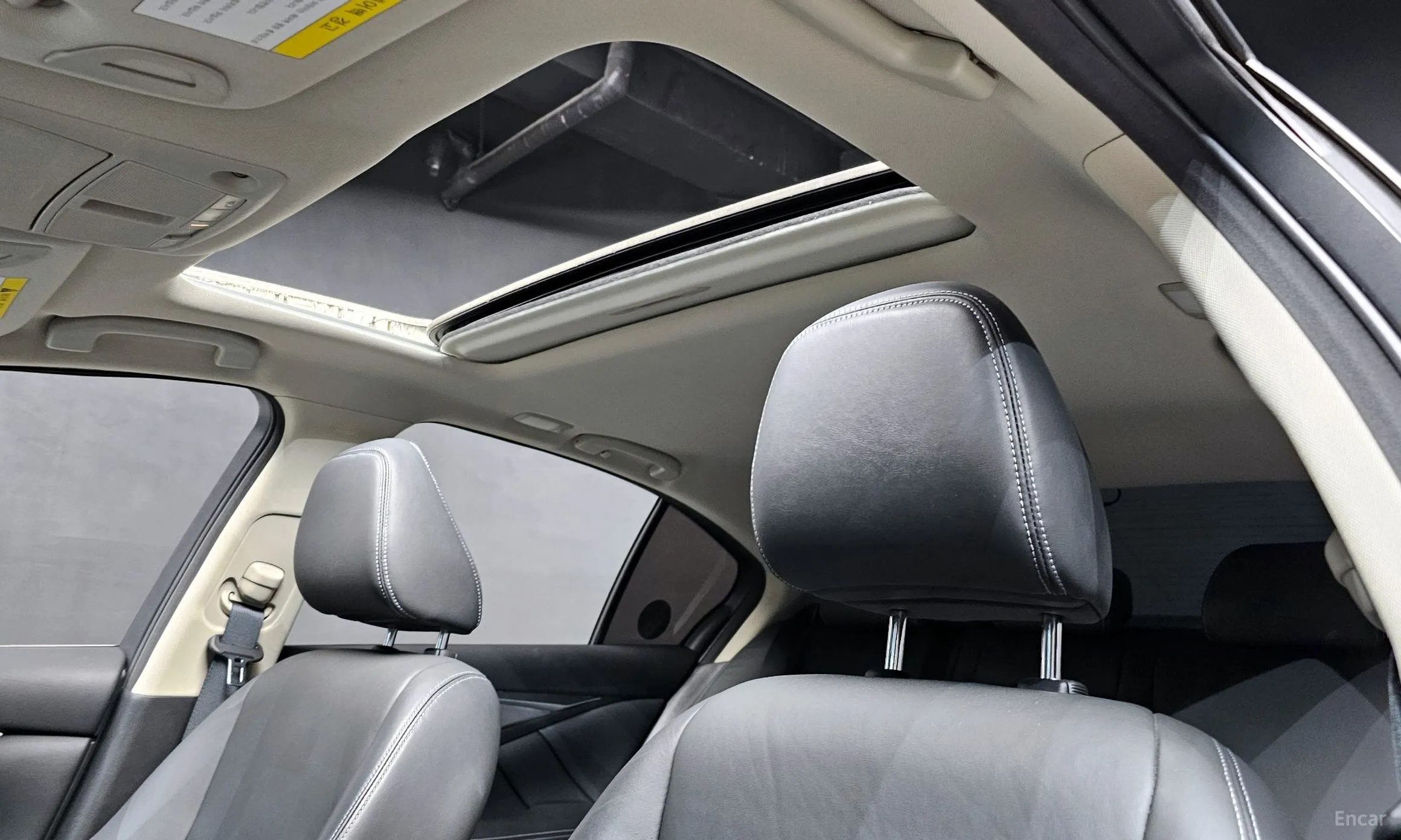 Infiniti Q50 превью 19