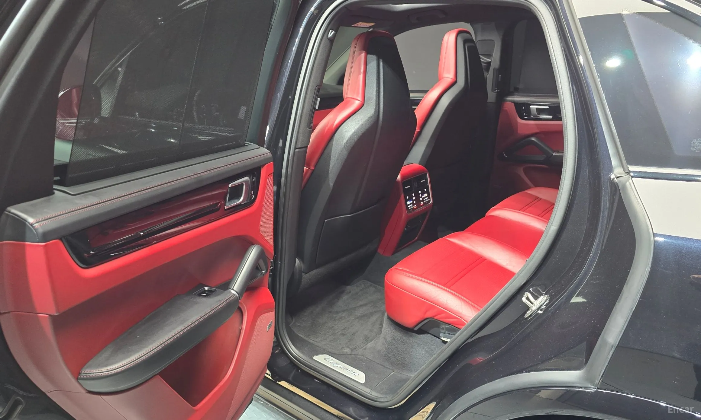 Porsche Cayenne (PO536) превью 11