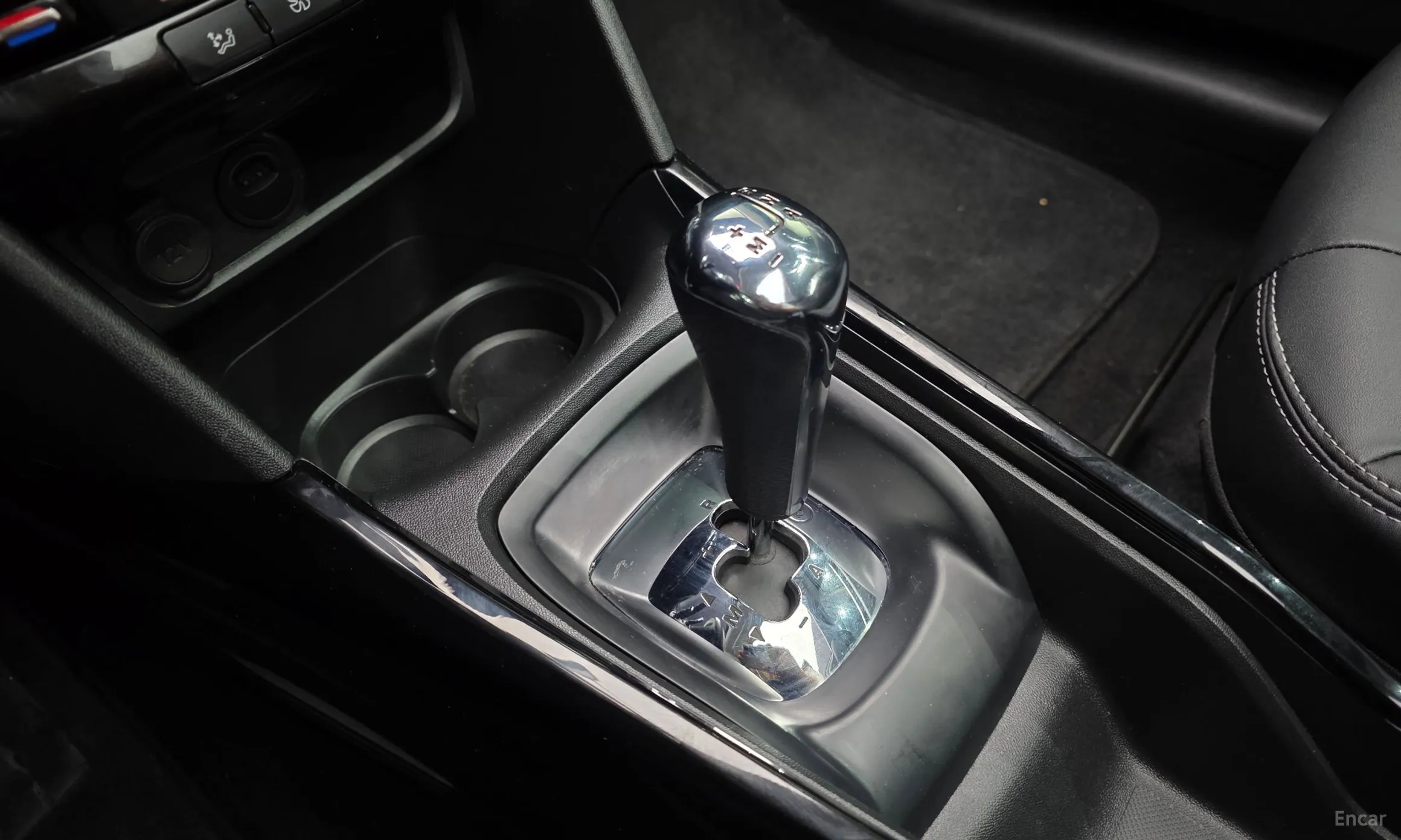 Peugeot 2008. превью 9