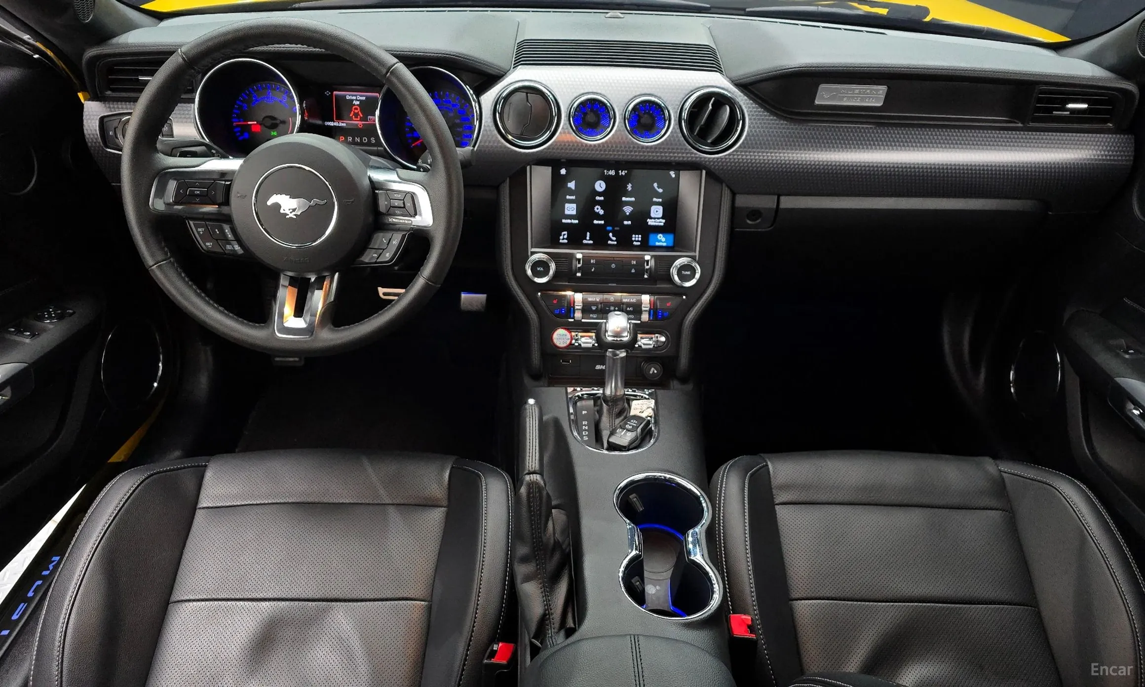 Ford Mustang превью 7