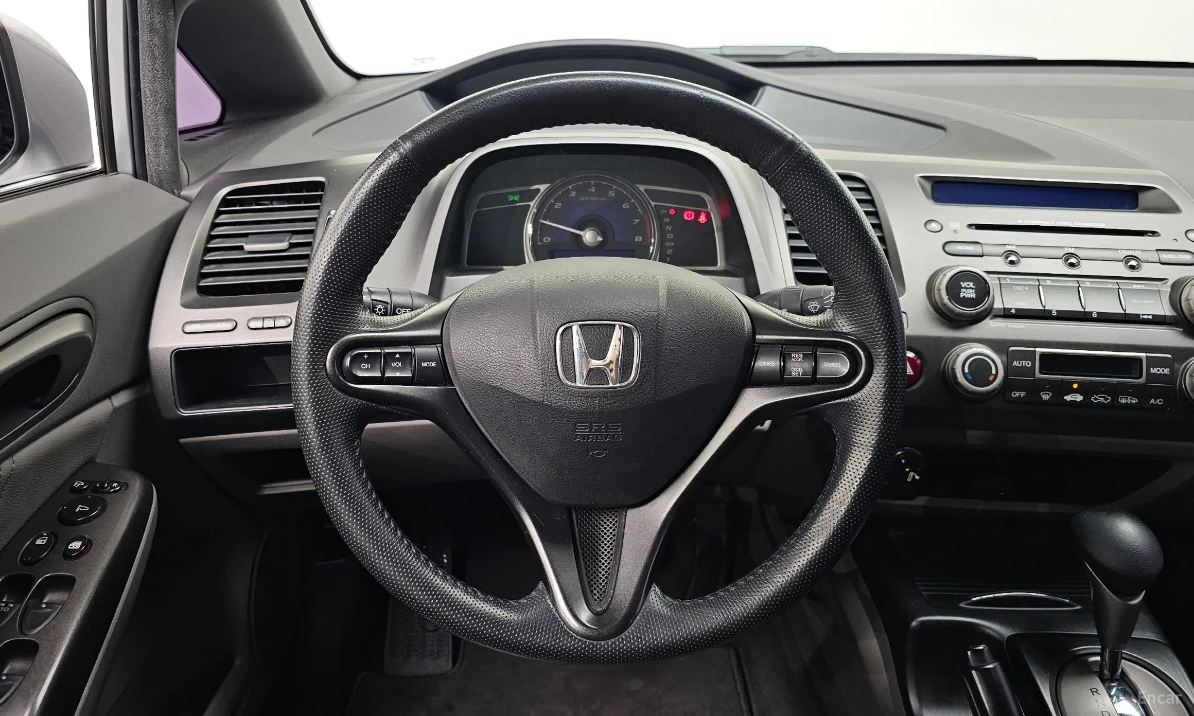 Honda Civic превью 13