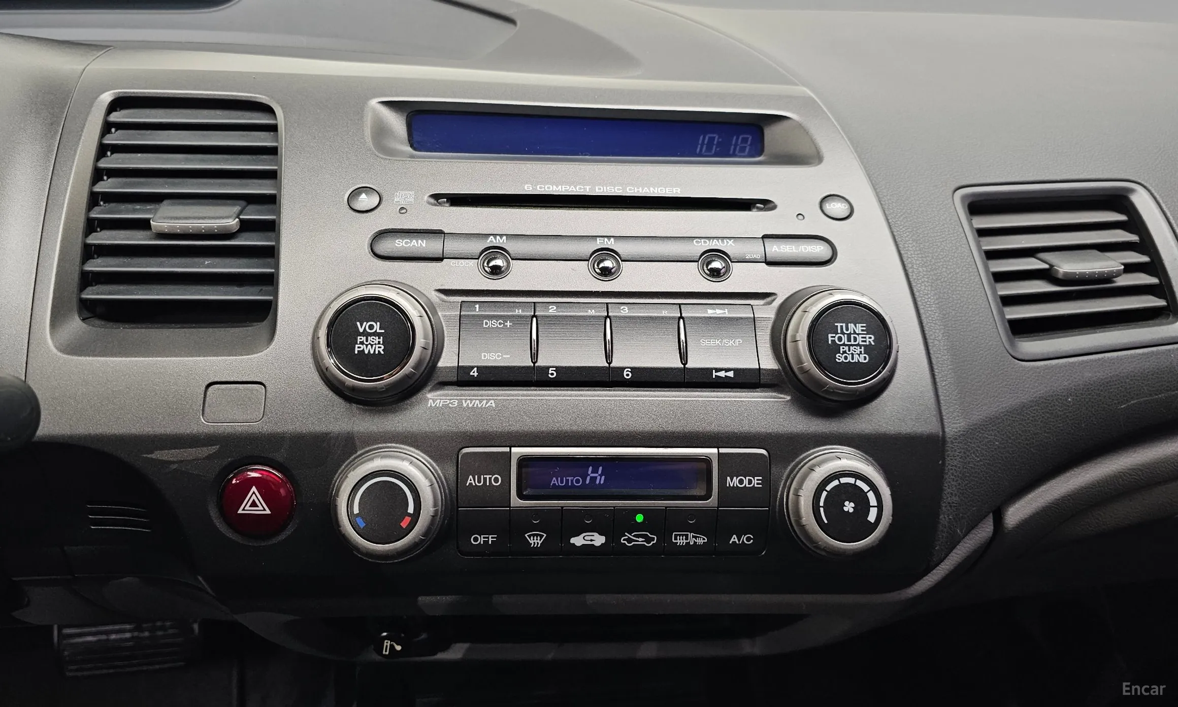 Honda Civic превью 14