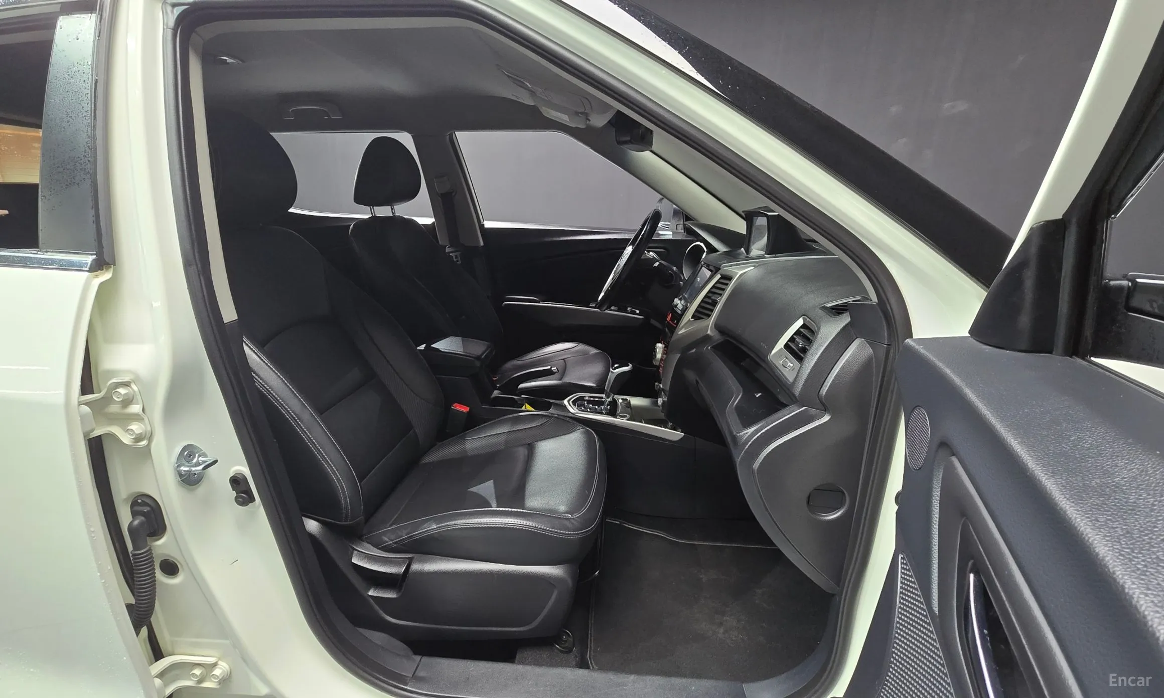 KG Mobility (SsangYong) Tivoli, Lazio превью 11