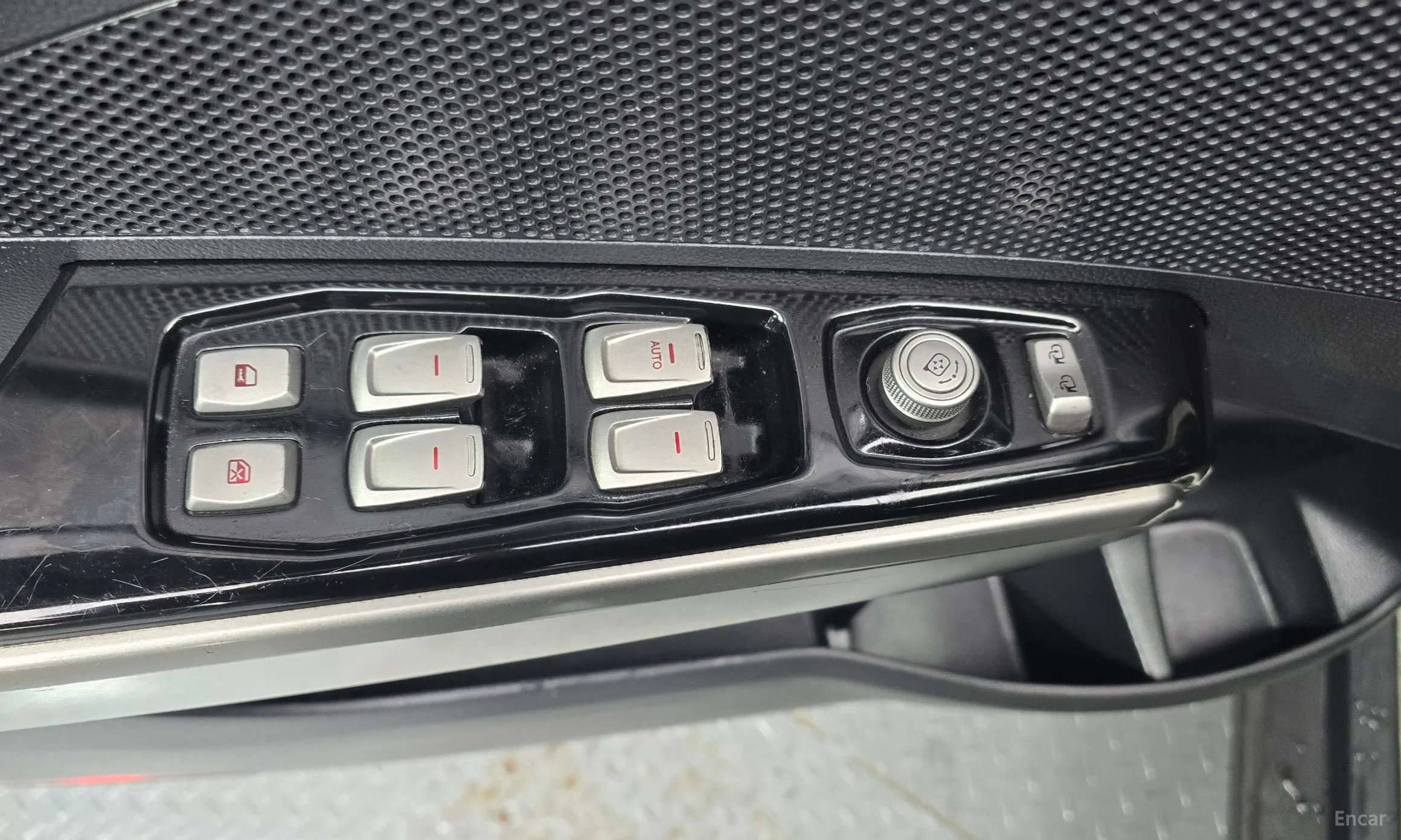 KG Mobility (SsangYong) Tivoli, Lazio превью 18