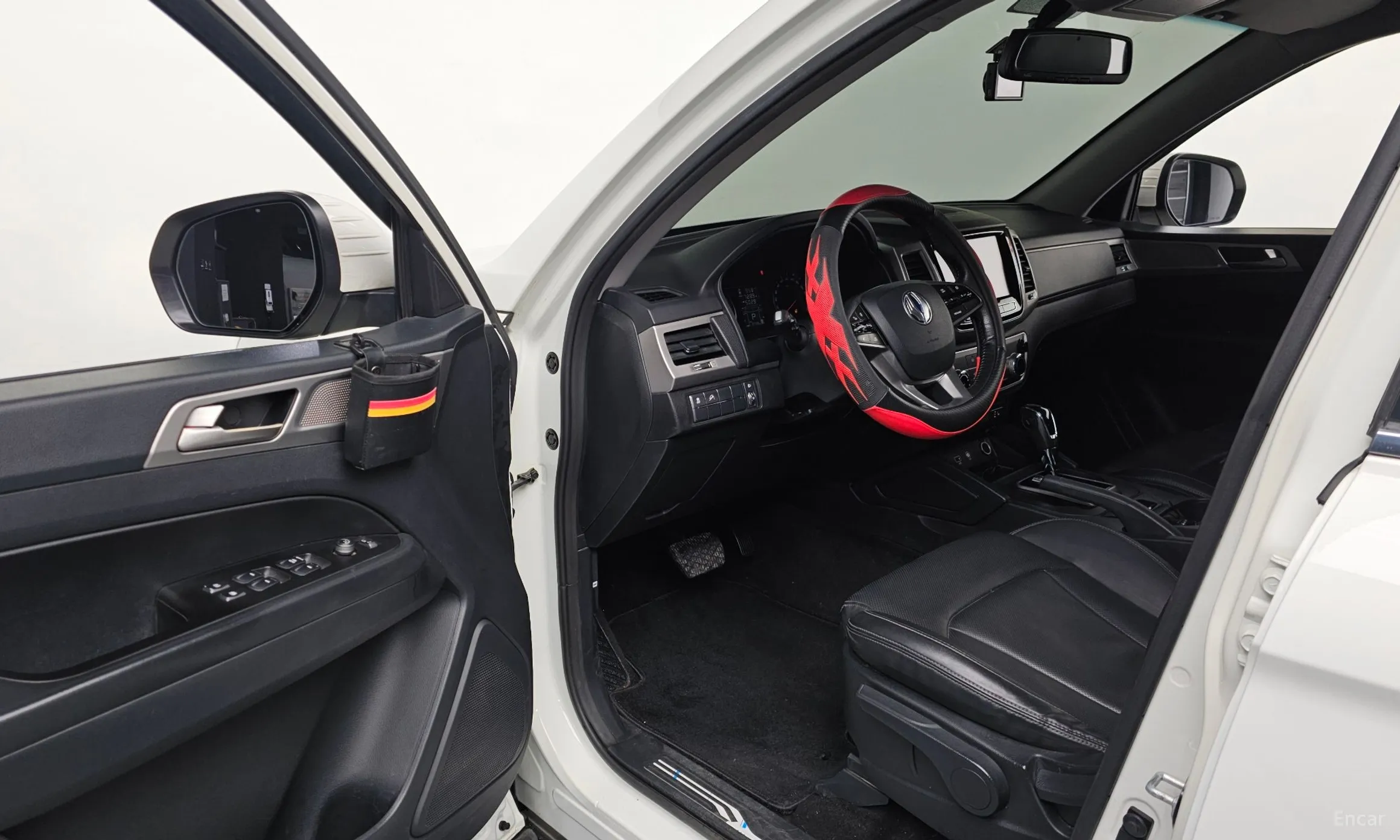 KG Mobility (SsangYong) Rexton Sports превью 10