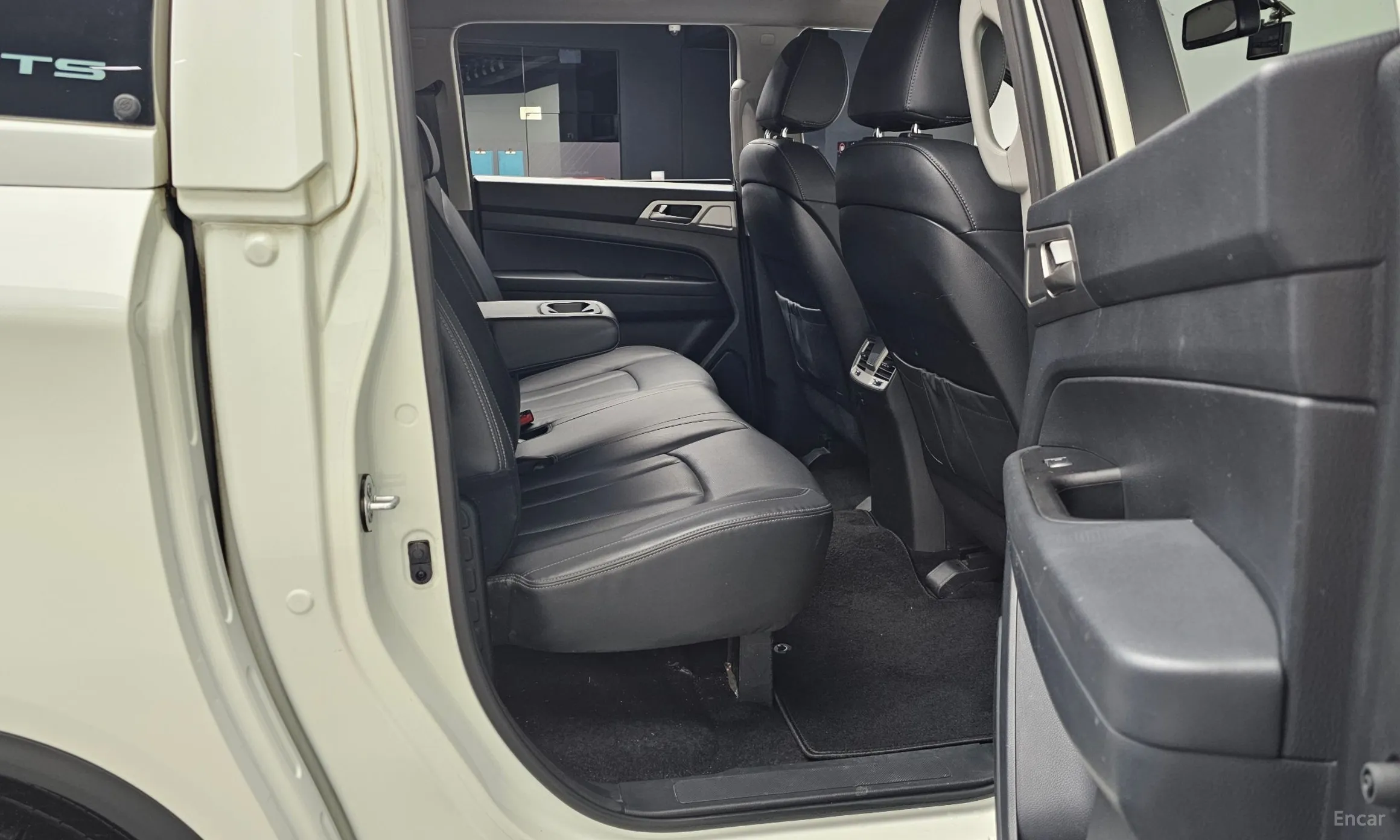 KG Mobility (SsangYong) Rexton Sports превью 12