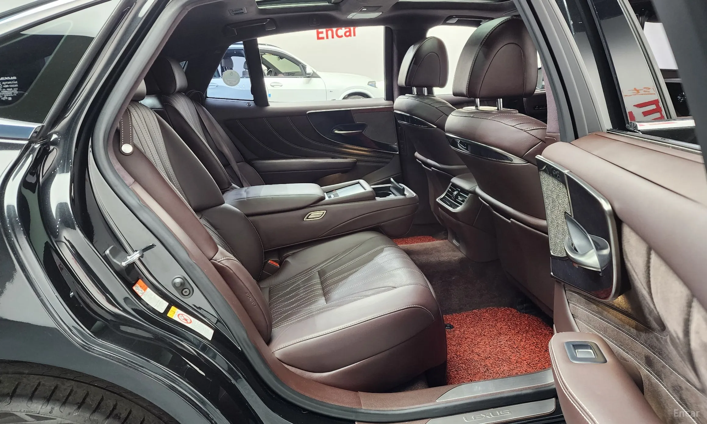 Lexus LS500 5th Generation превью 12