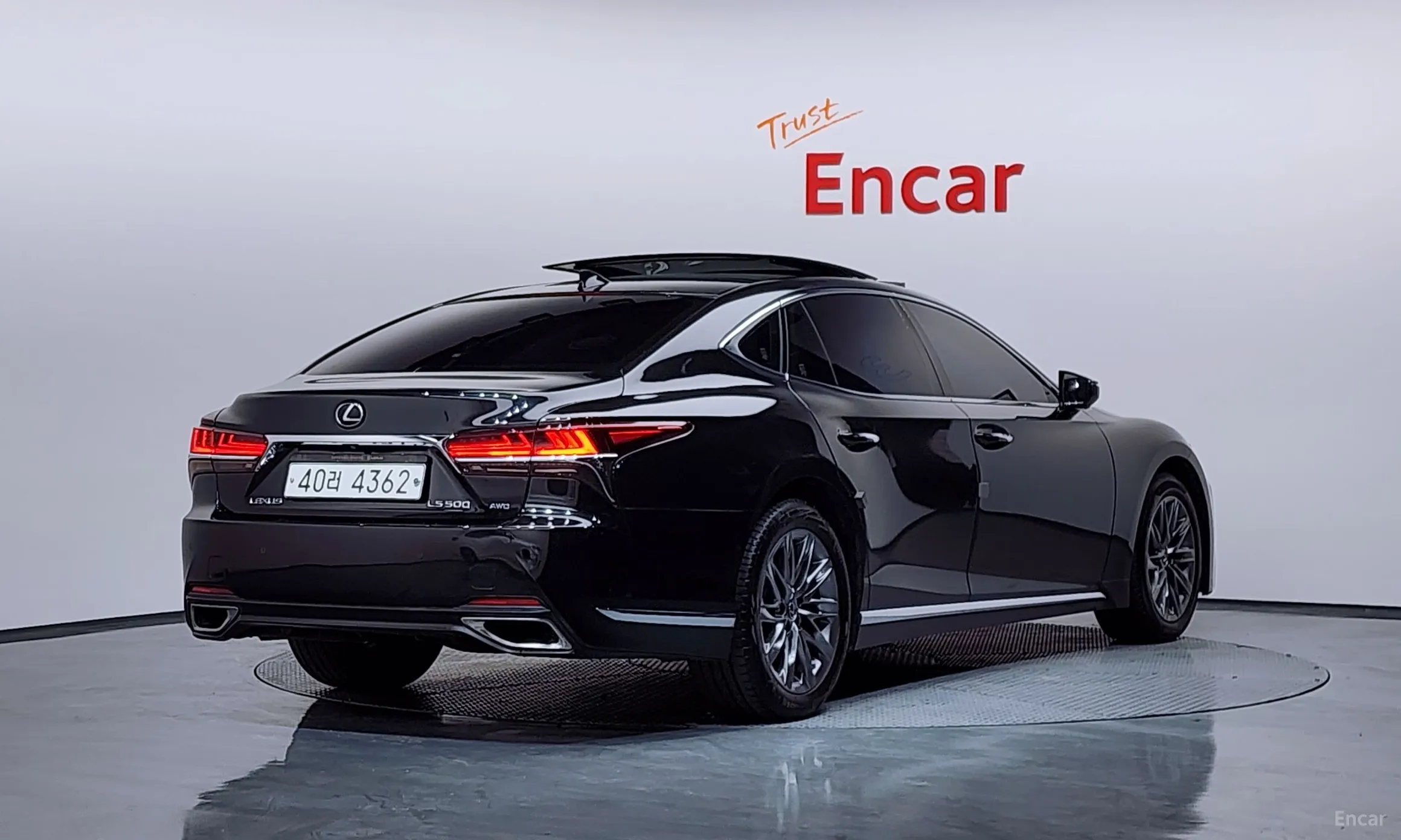 Lexus LS500 5th Generation