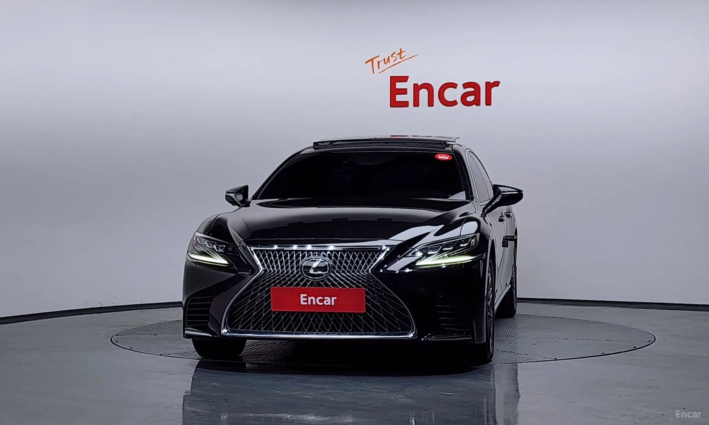 Lexus LS500 5th Generation превью 3