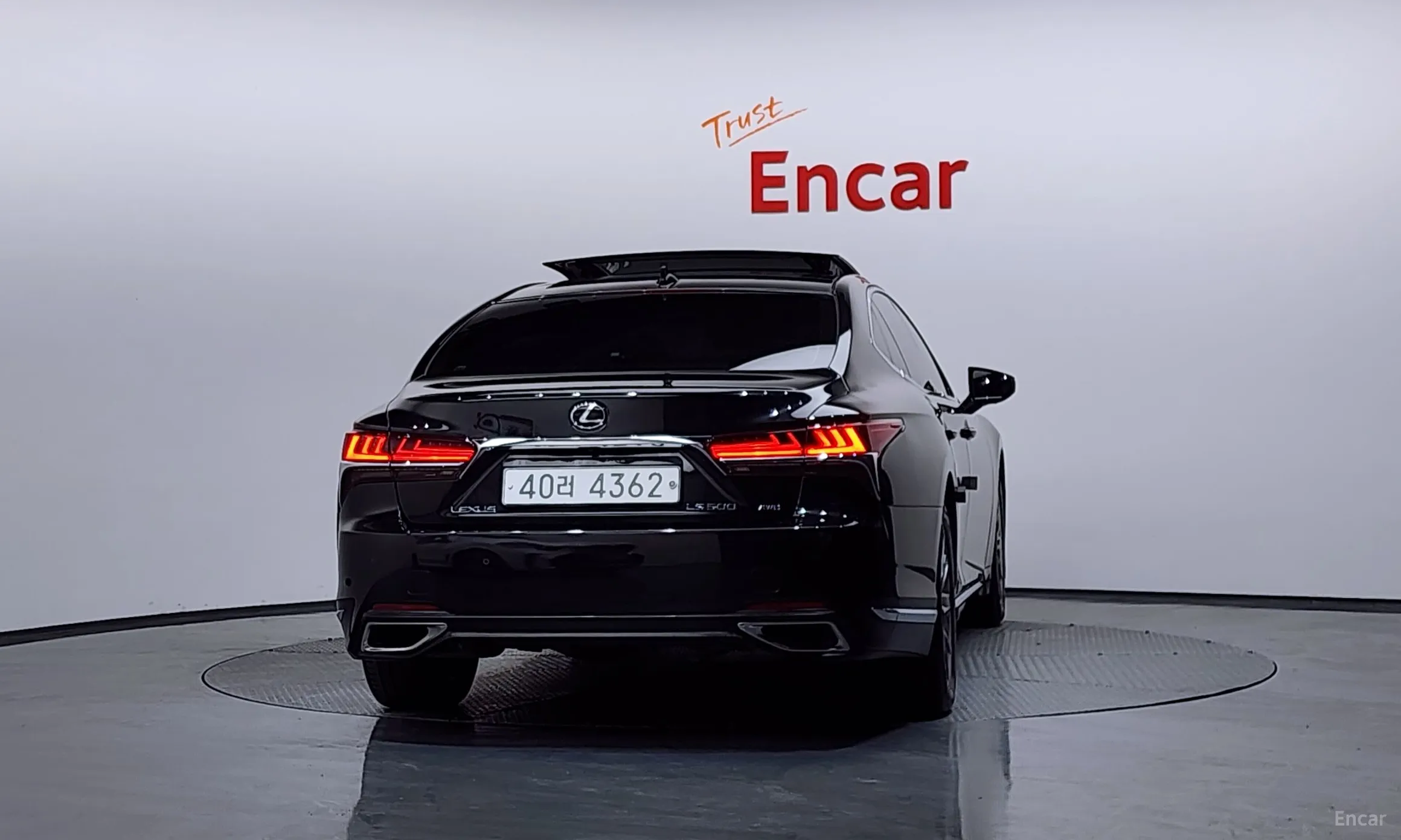 Lexus LS500 5th Generation превью 4