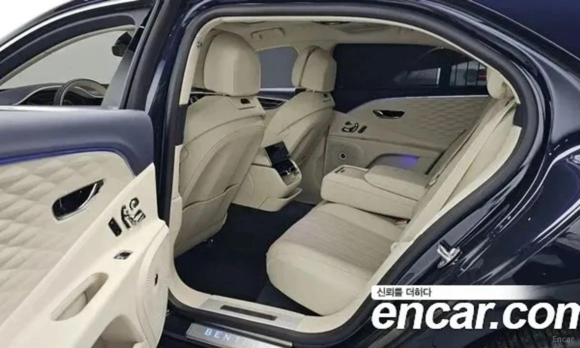 Bentley Flying Spur 3rd Generation превью 11