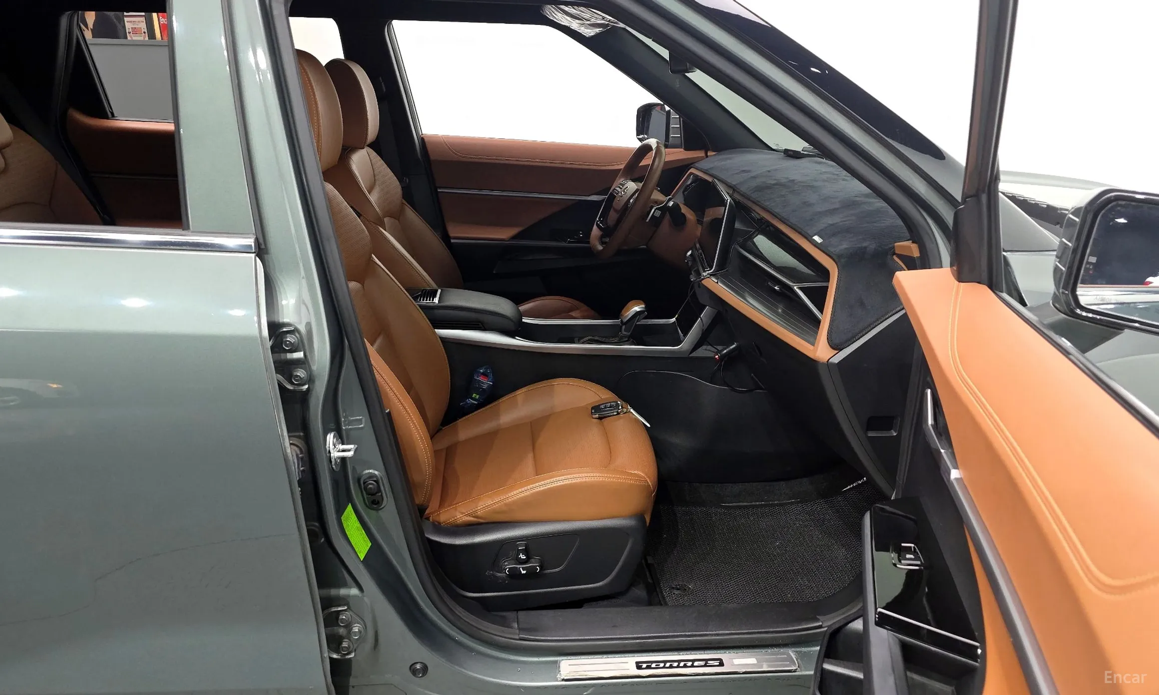 KG Mobility (SsangYong) Torres превью 11
