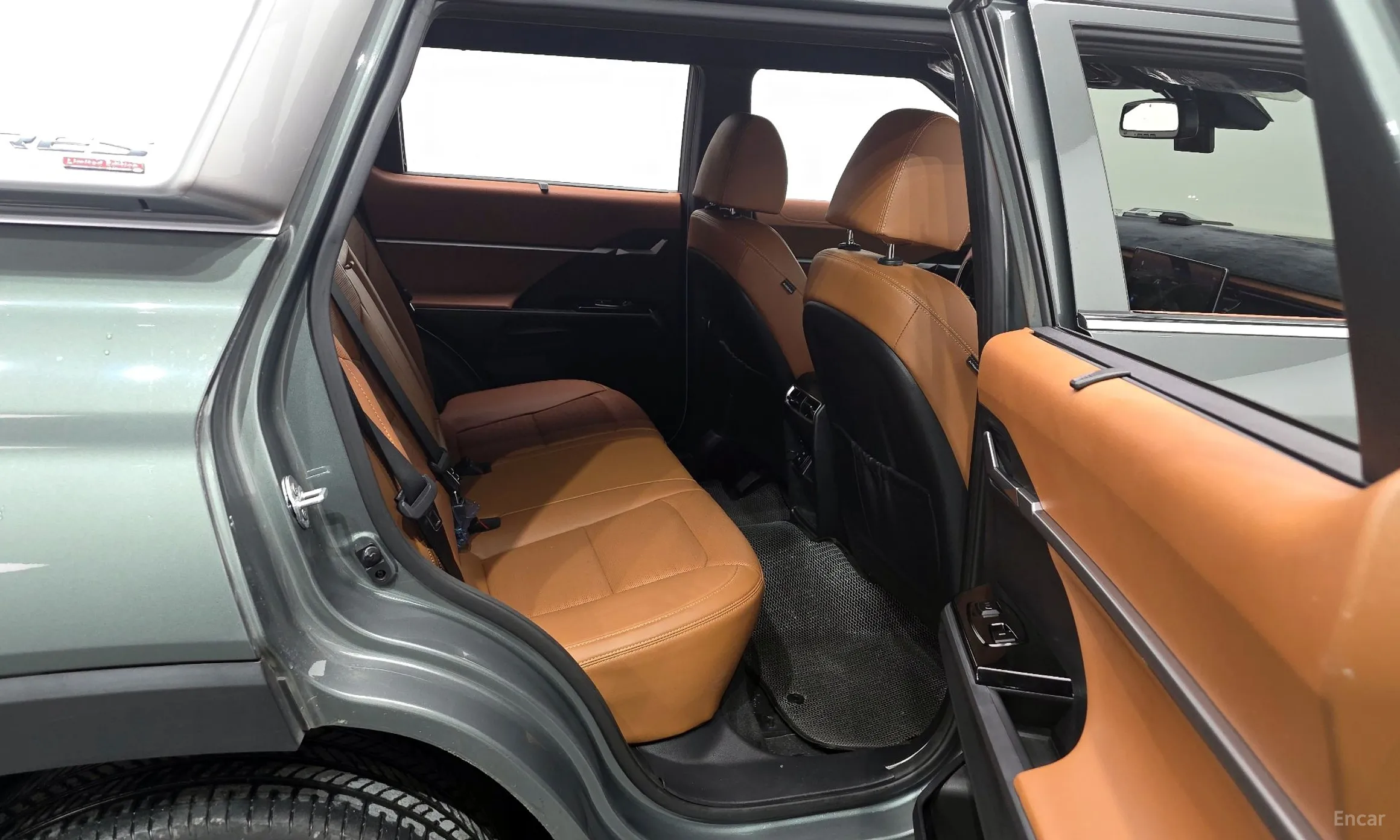 KG Mobility (SsangYong) Torres превью 12