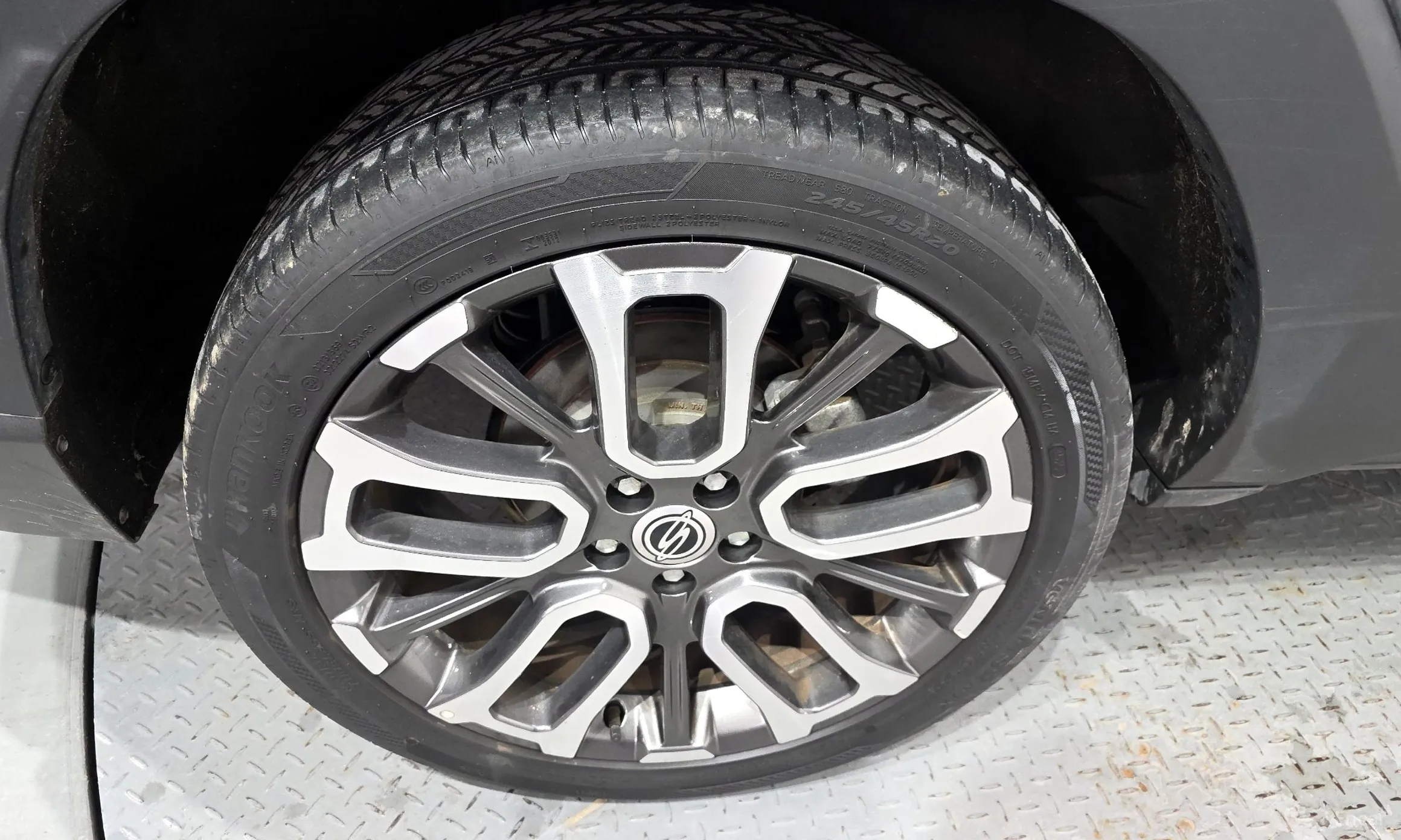 KG Mobility (SsangYong) Torres превью 5