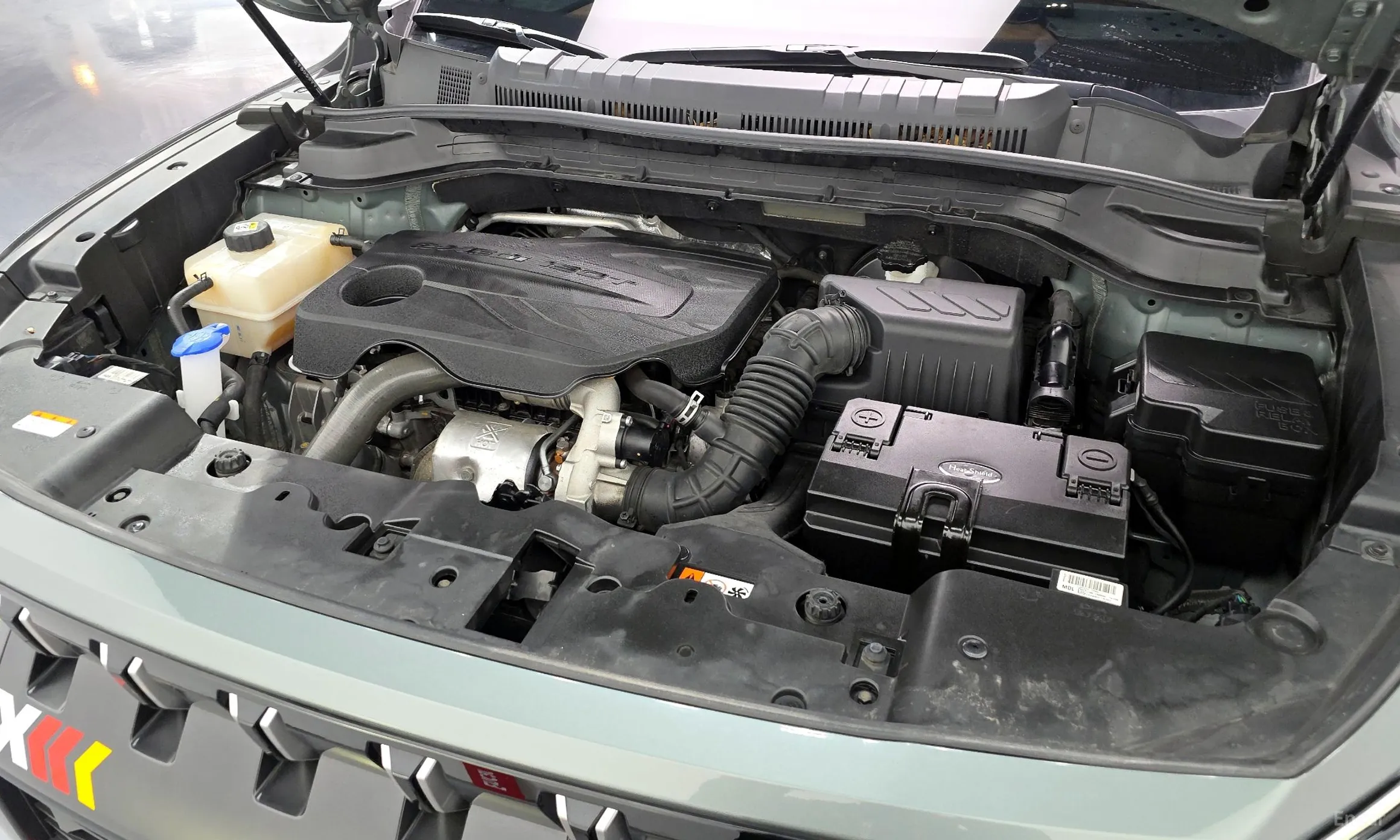 KG Mobility (SsangYong) Torres превью 6